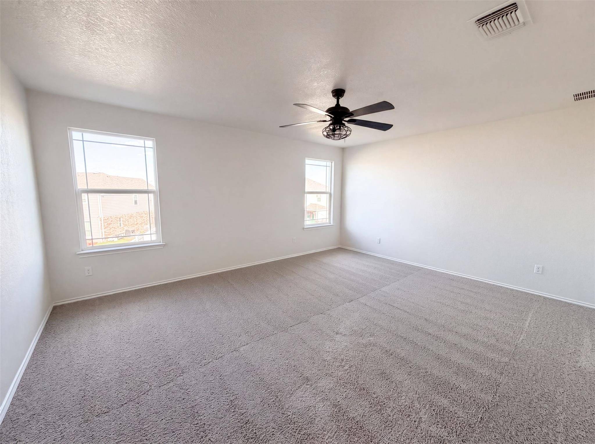 252 Sage Derby DR #90, Hutto, TX 78634