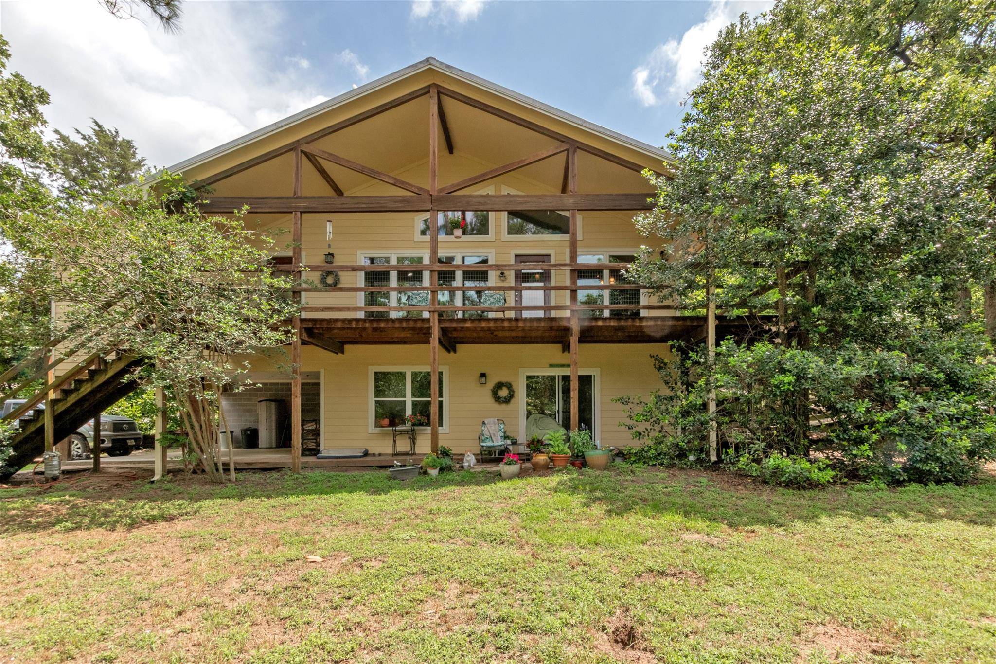 9997 Calhoun RD, Bryan, TX 77808