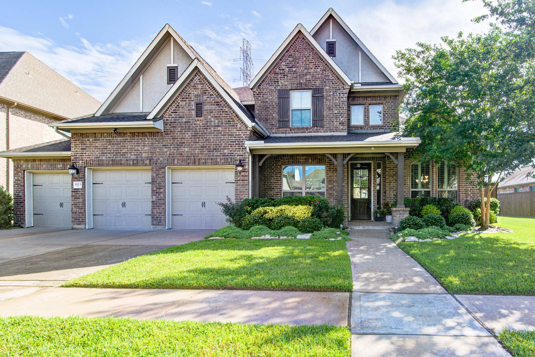 613 East Fork, Webster, TX 77598