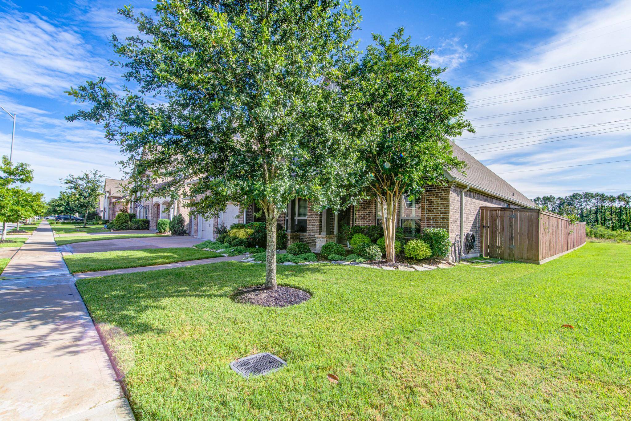 613 East Fork, Webster, TX 77598