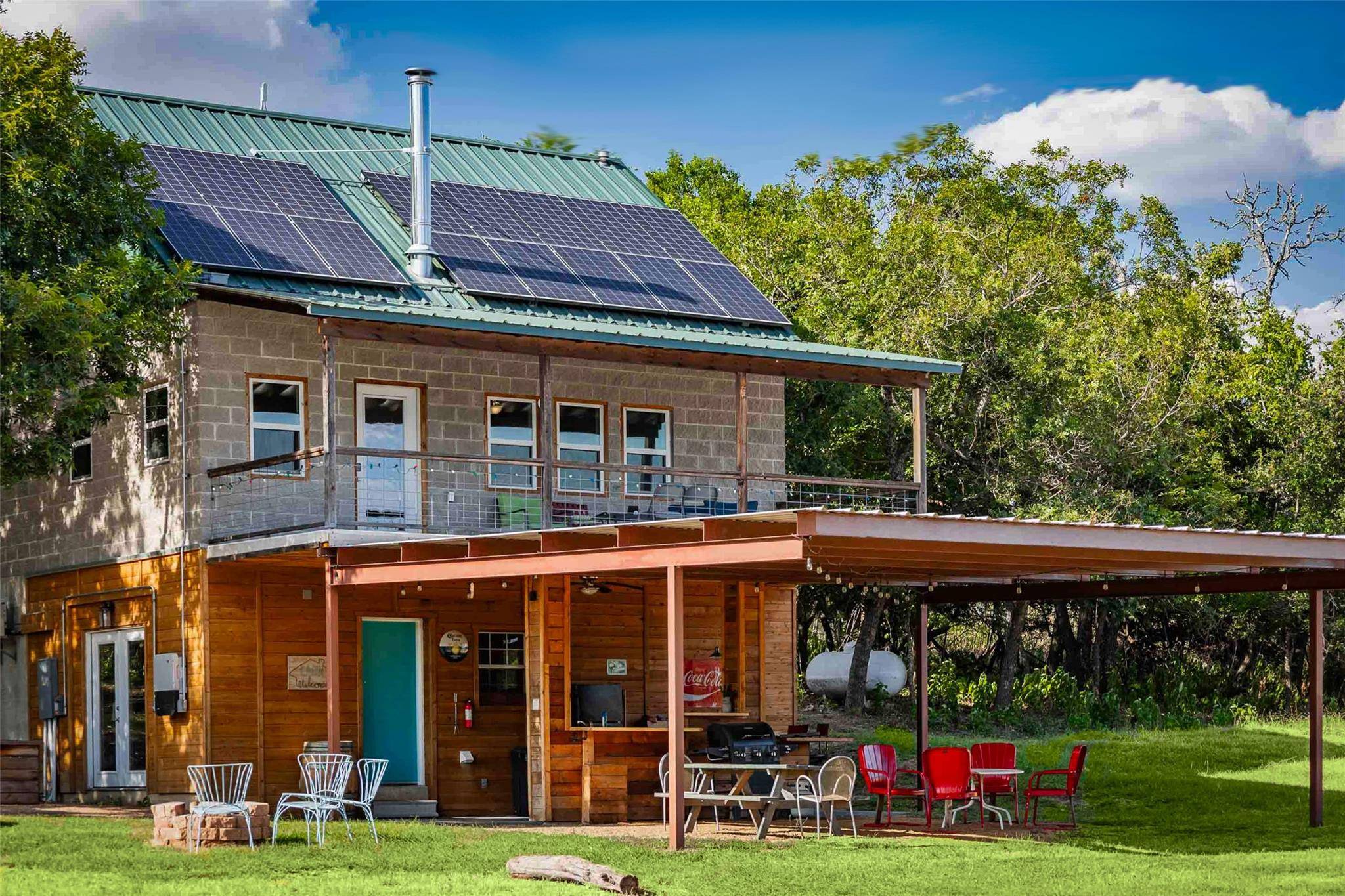 95 Loma LN, Fredericksburg, TX 78739