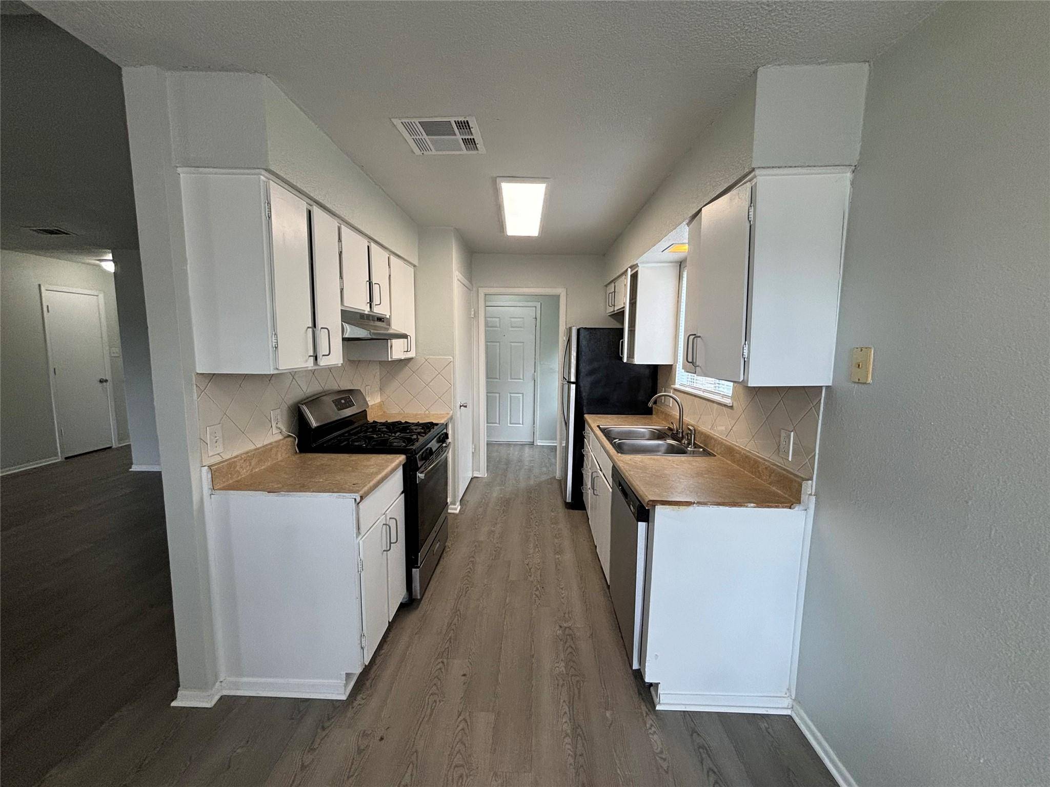 5905 Cherry LOOP, Austin, TX 78745