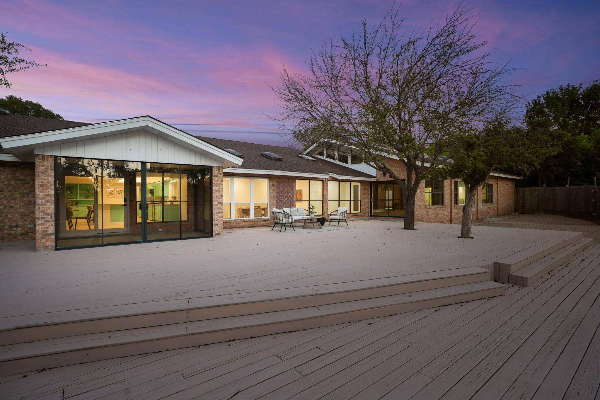 7412 Albert RD, Austin, TX 78745