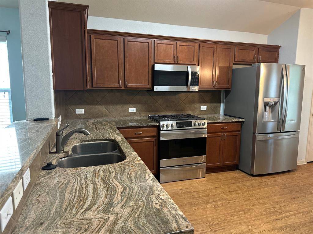 218 Wild Cat DR, Bastrop, TX 78602