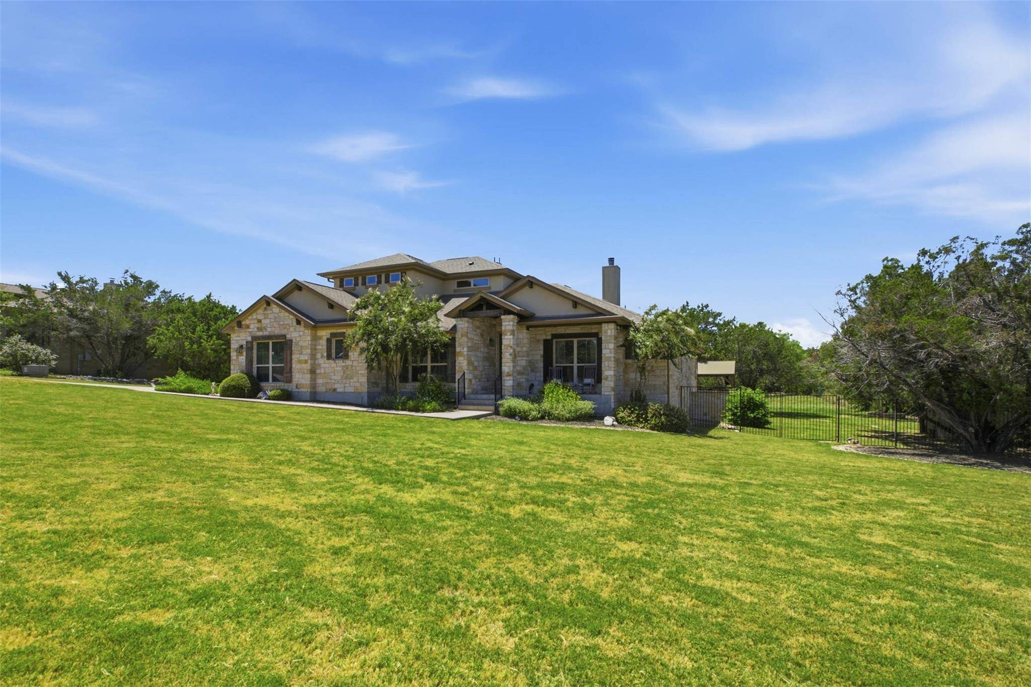 144 Milestone RD, Liberty Hill, TX 78642