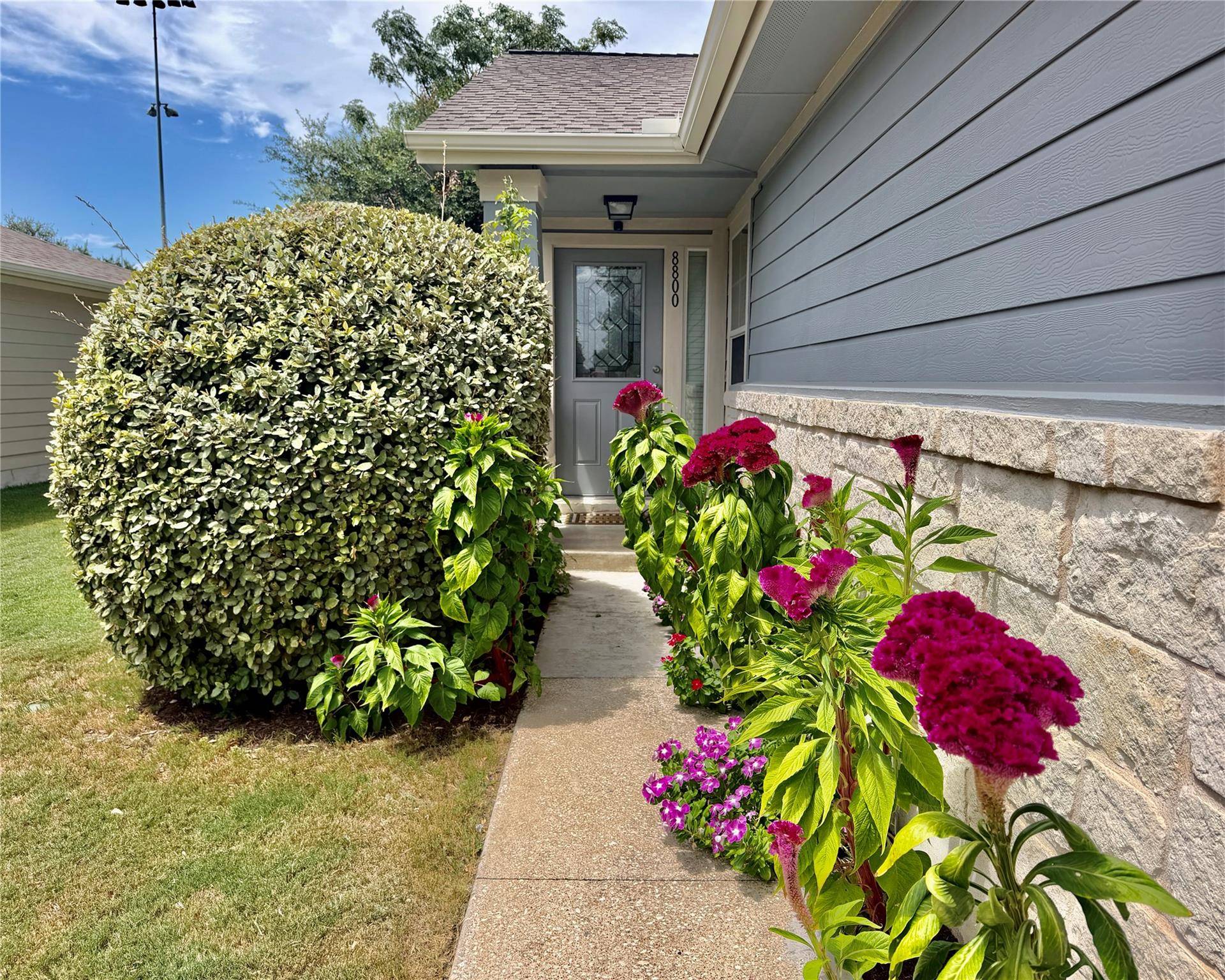 8800 White Ibis DR #130, Austin, TX 78729