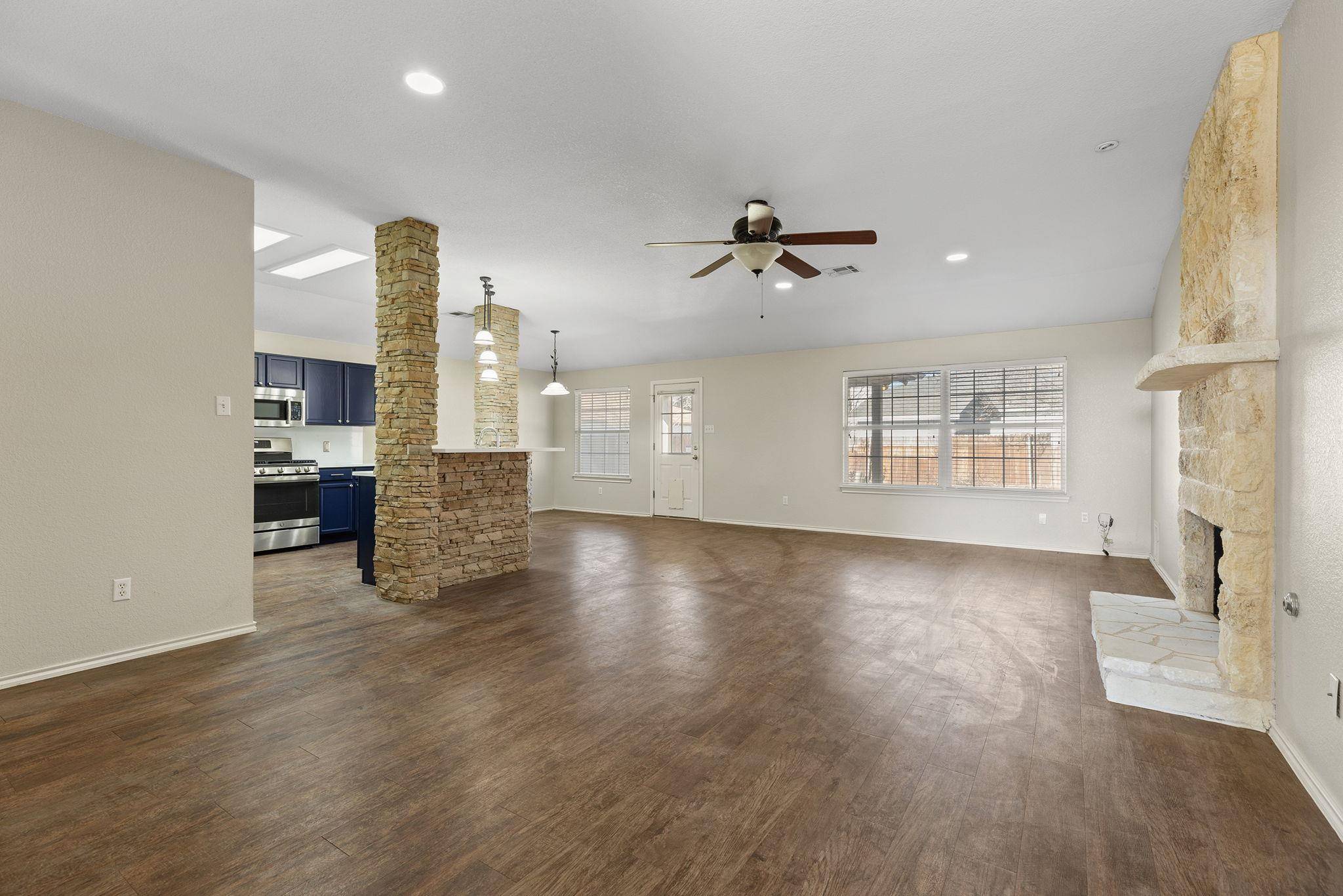 3812 Eagles Nest ST, Round Rock, TX 78665