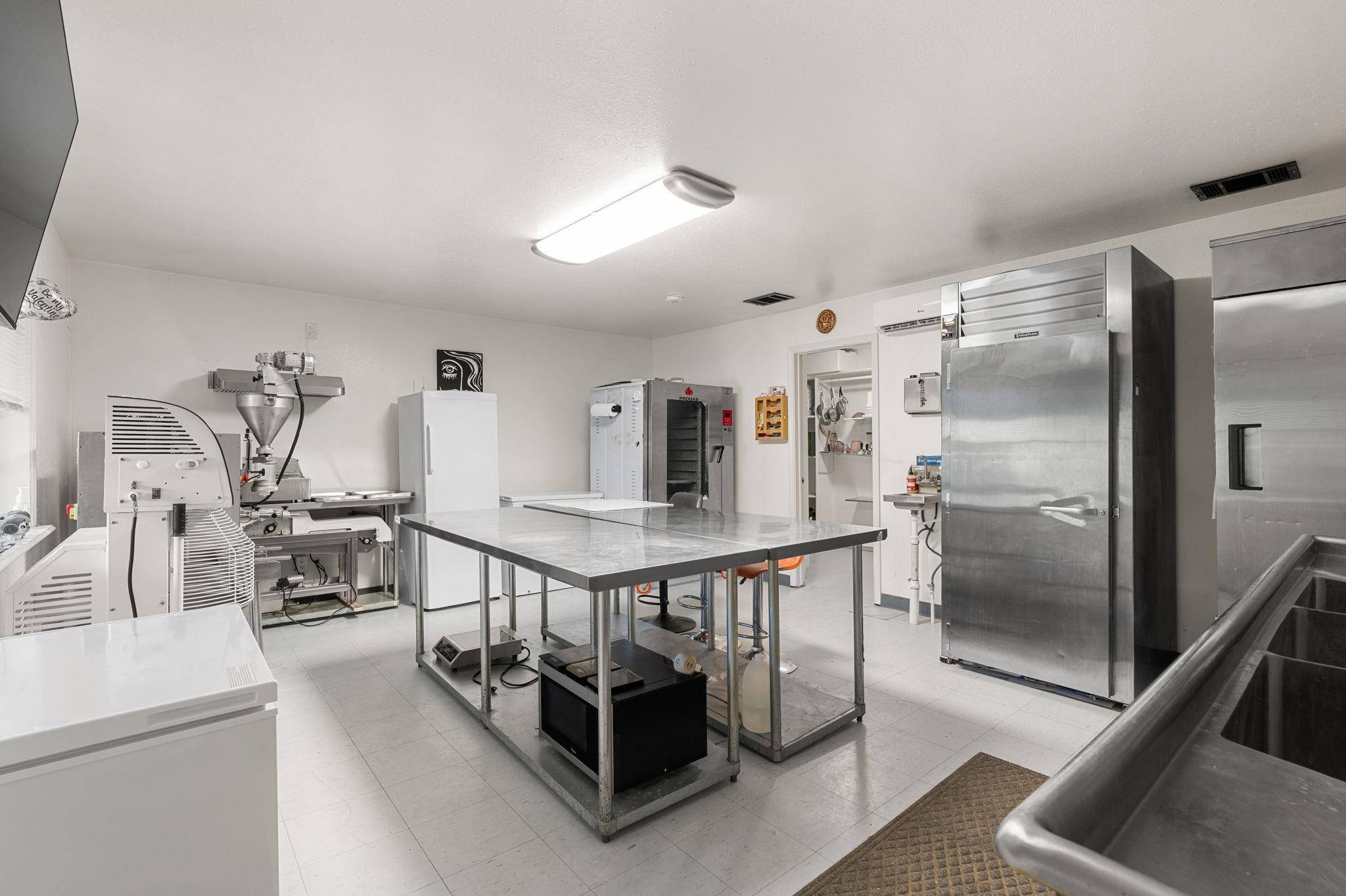 608 N Church ST, Georgetown, TX 78626