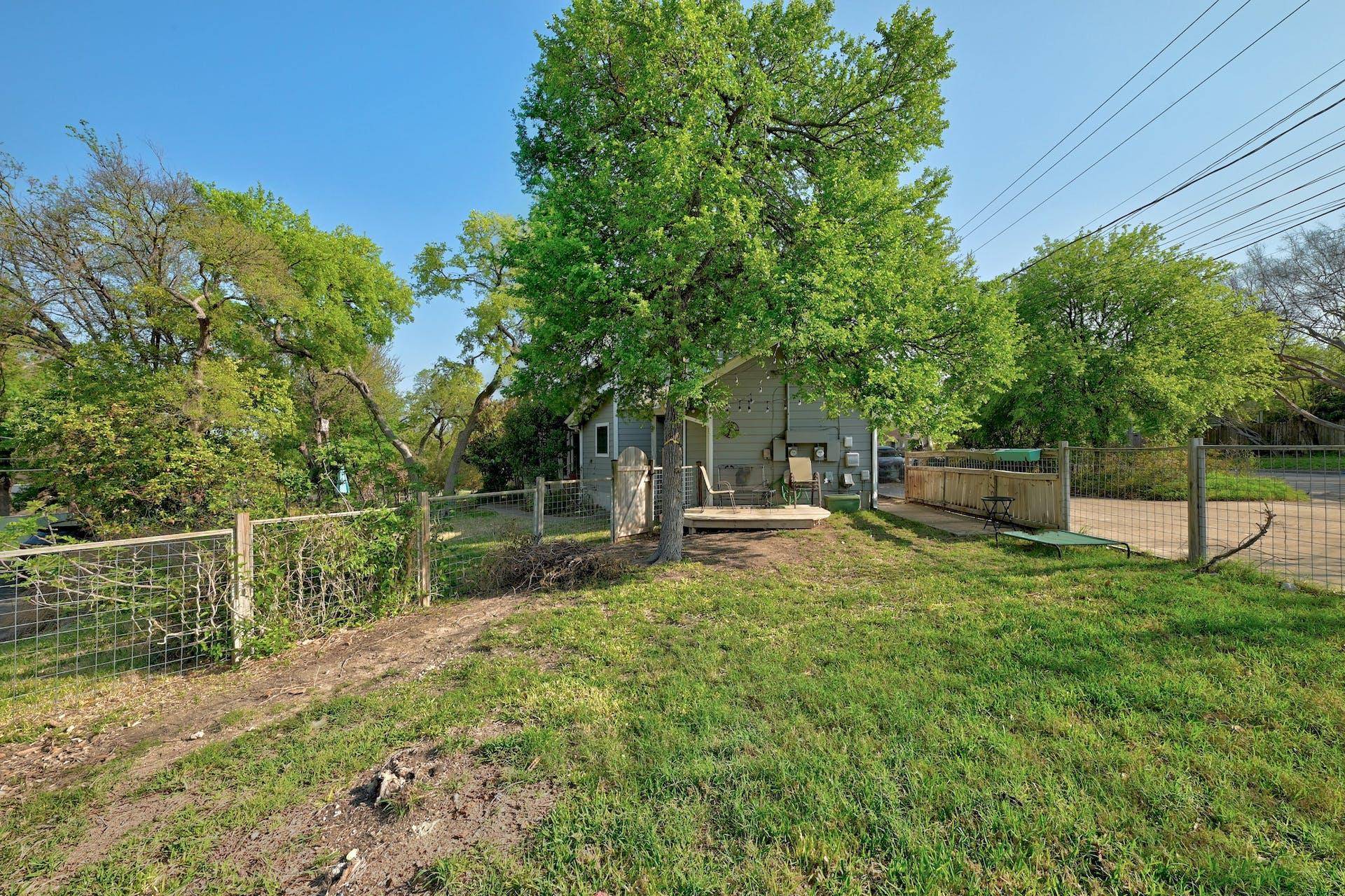 1811 W 39th ST #A/B, Austin, TX 78731