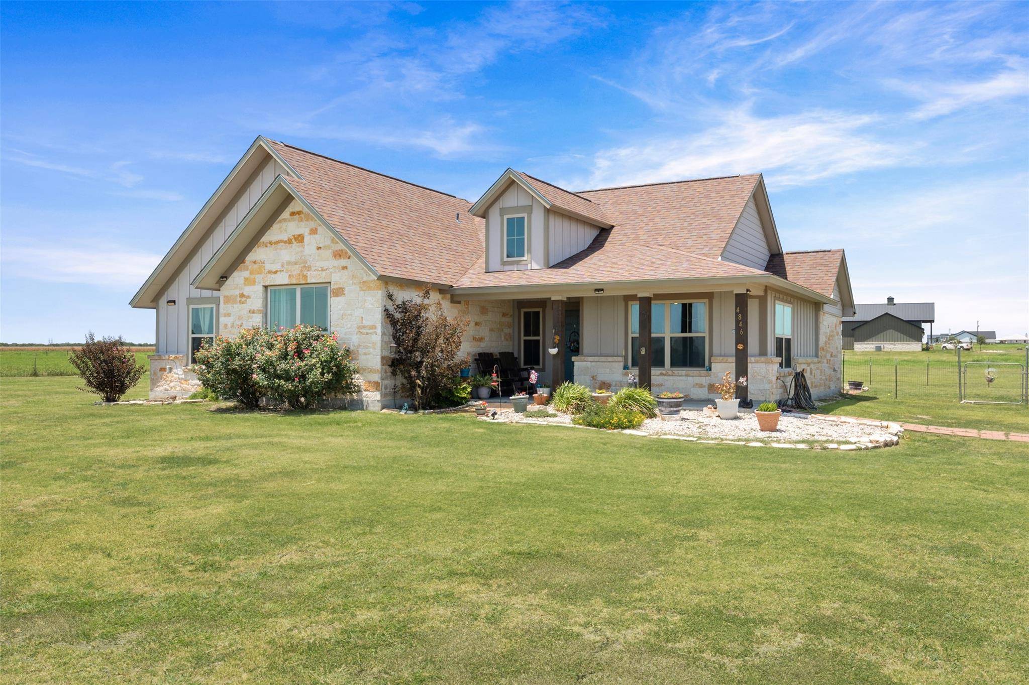 4846 County Road 327, Granger, TX 76530