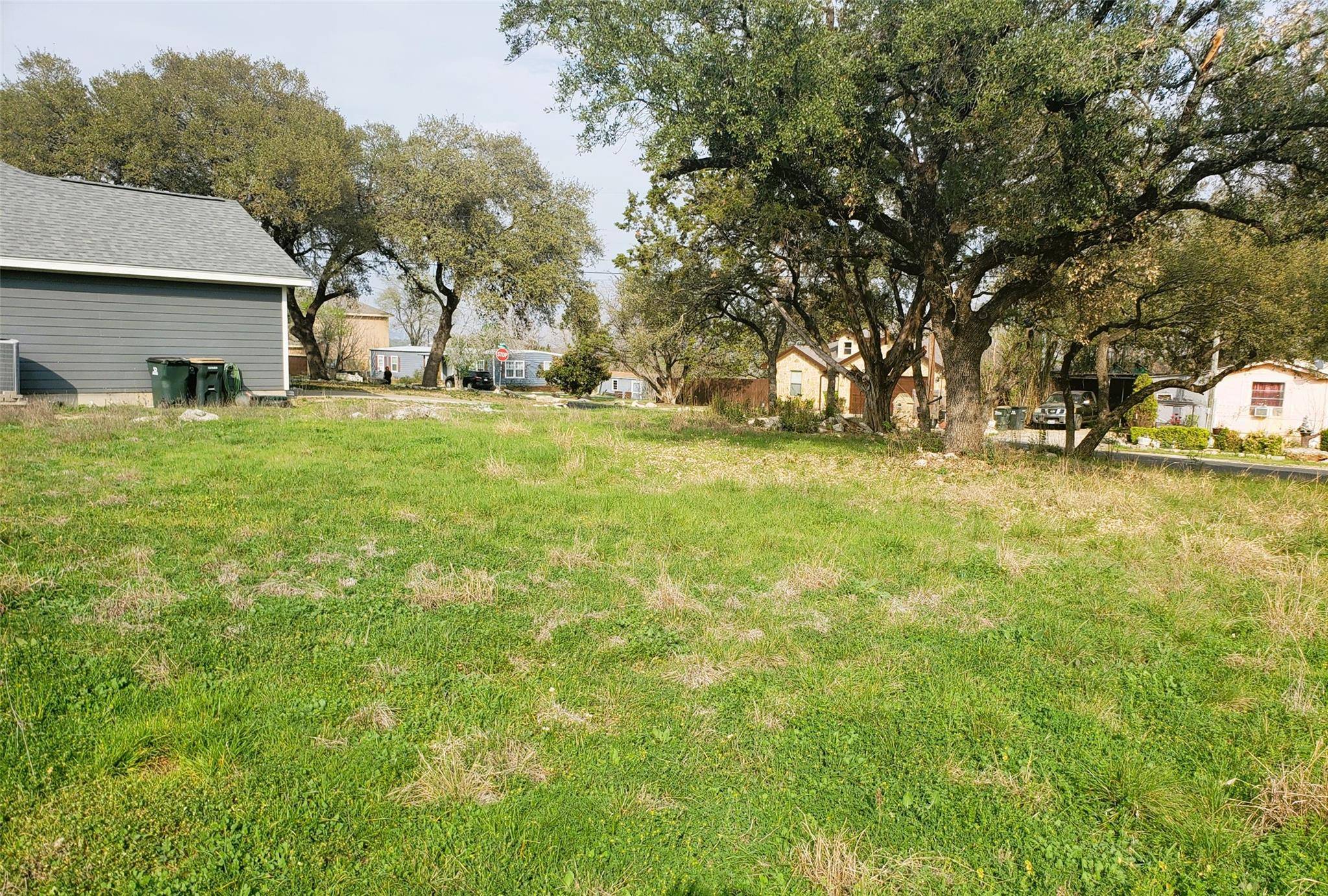 1906 Crazyhorse PASS, Austin, TX 78734