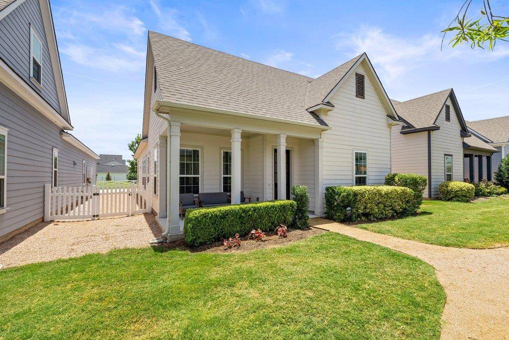 1174 Grant Wood Ave, Dripping Springs, TX 78619