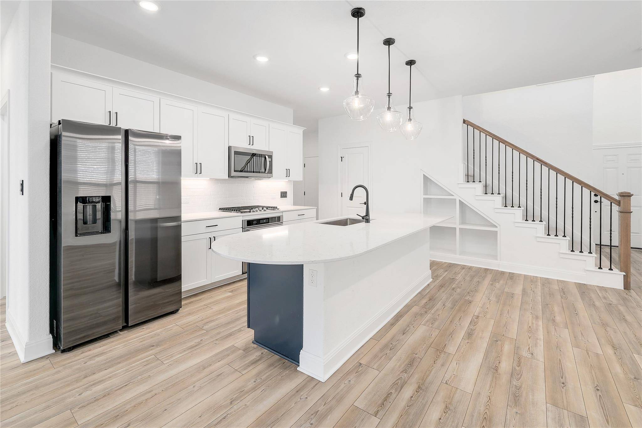 825 Olinda WAY, Liberty Hill, TX 78642