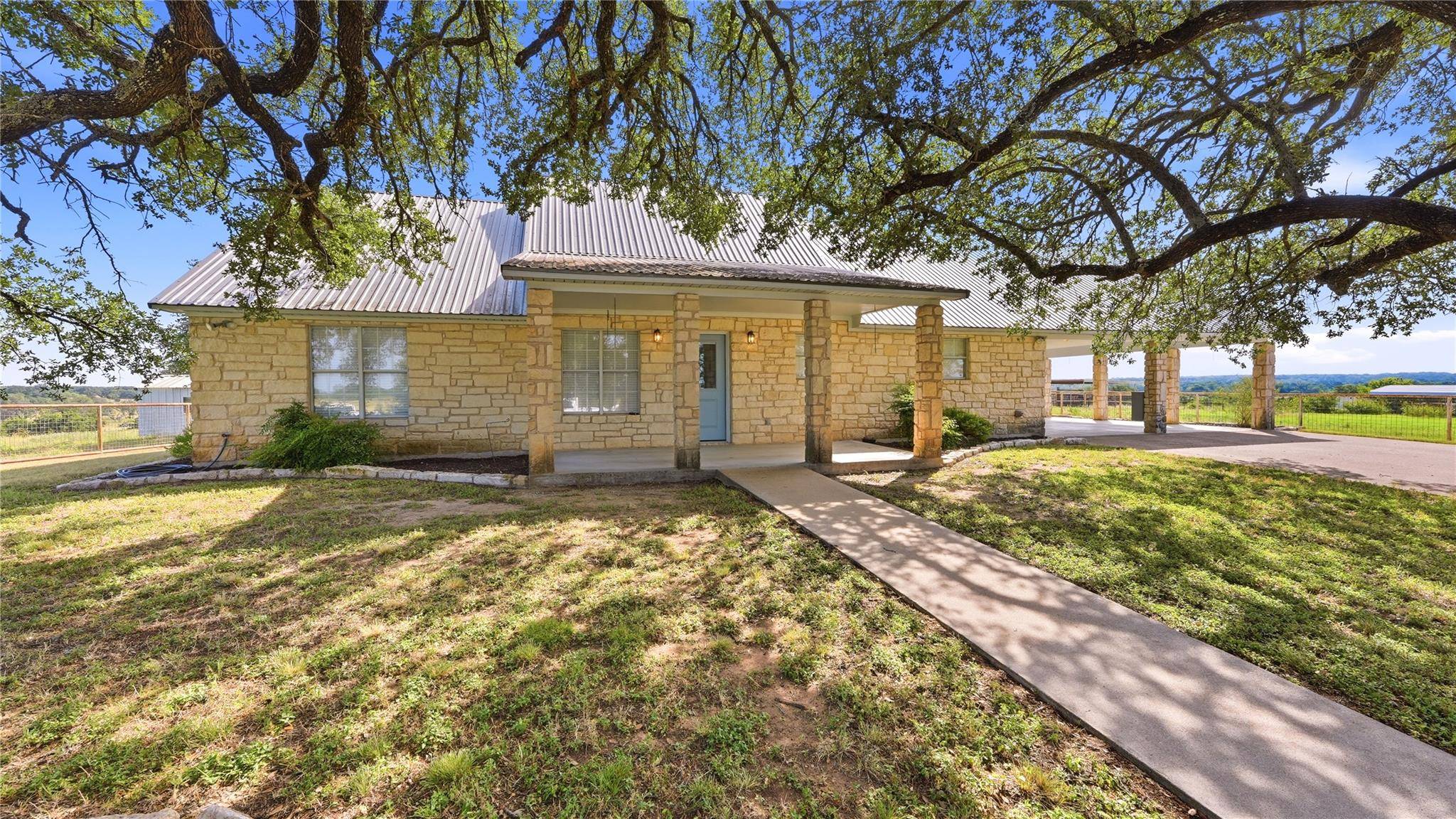 2992 County Road 2400, Lometa, TX 76853