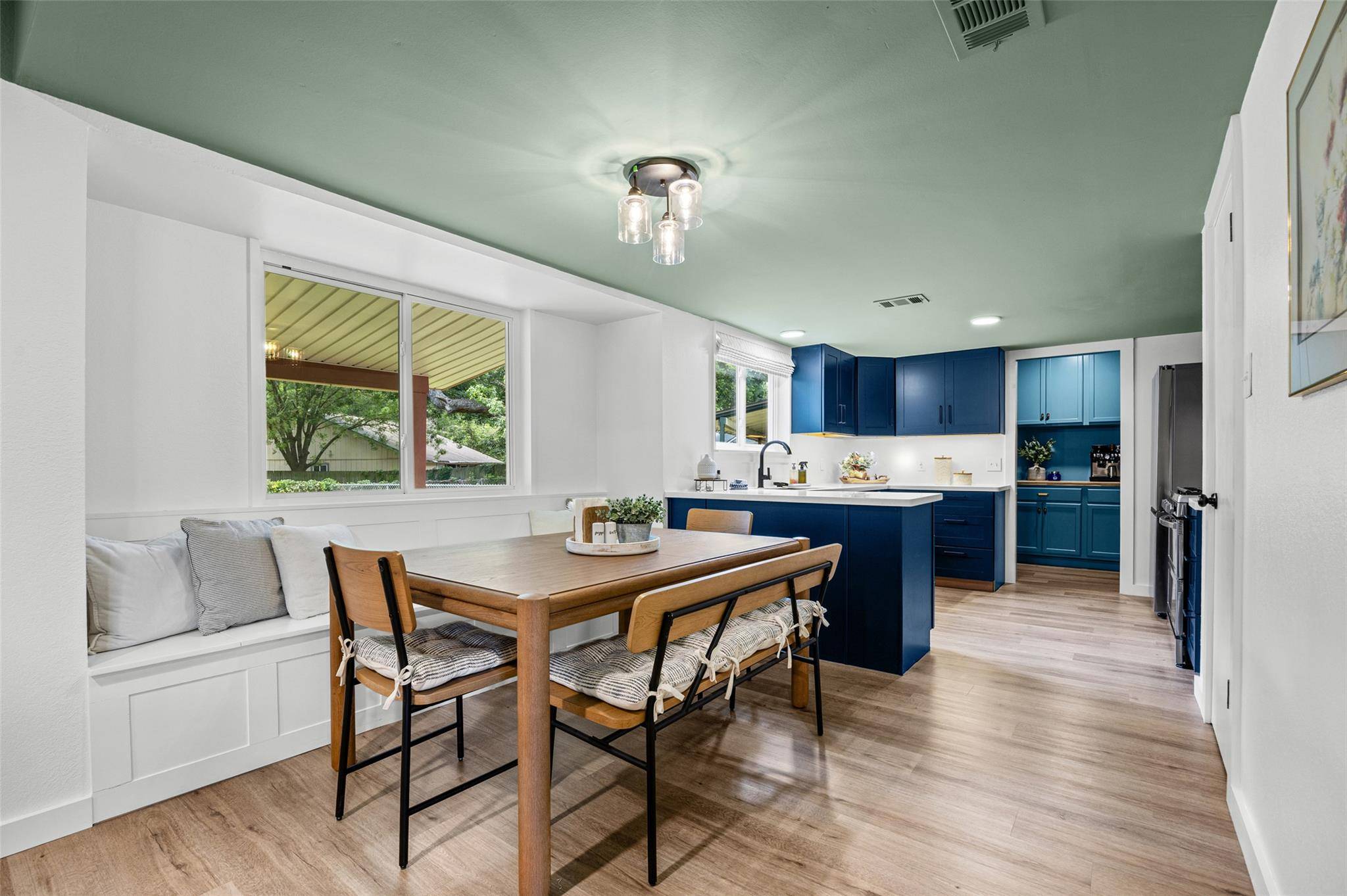 9737 Anderson Village DR, Austin, TX 78729