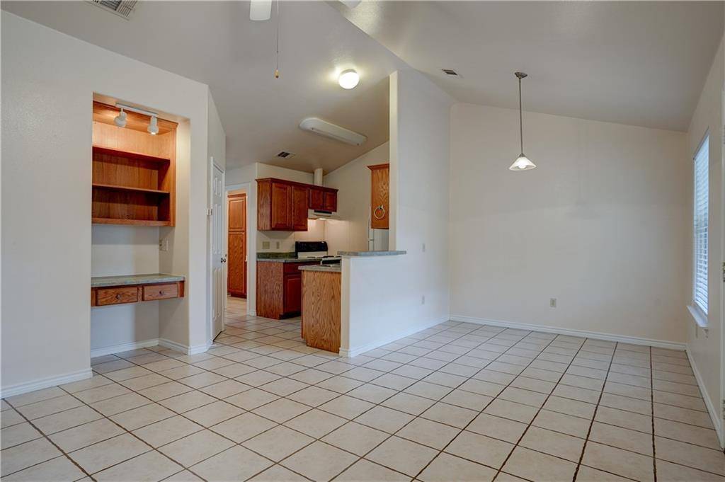 412 Burleson ST #122, San Marcos, TX 78666