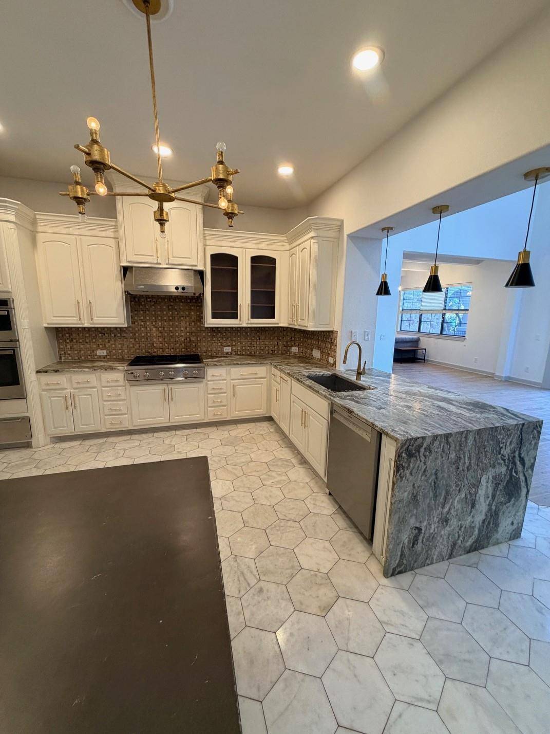 1036 Liberty Park DR #34B, Austin, TX 78746