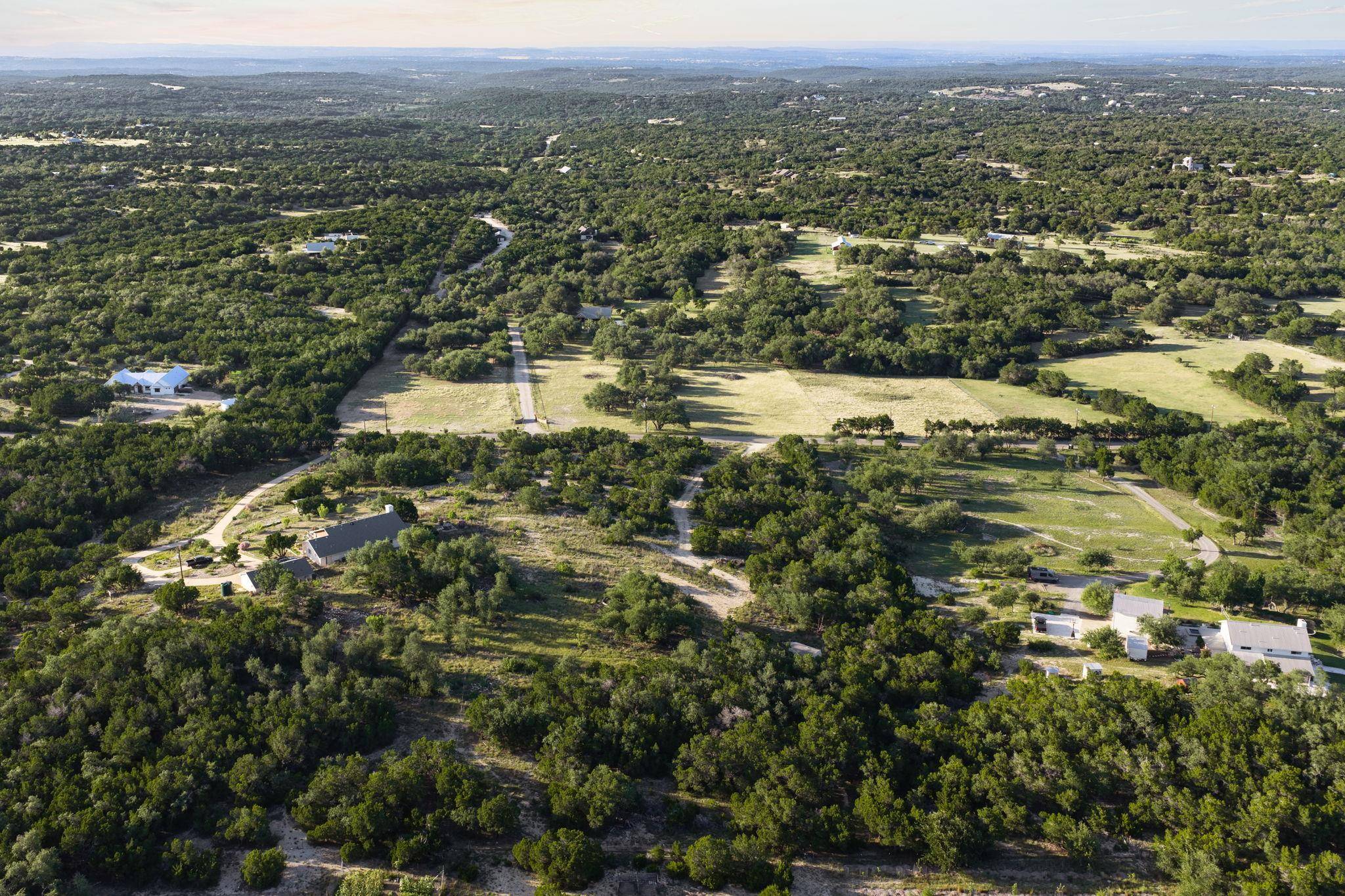 5601 W Fitzhugh RD, Dripping Springs, TX 78620