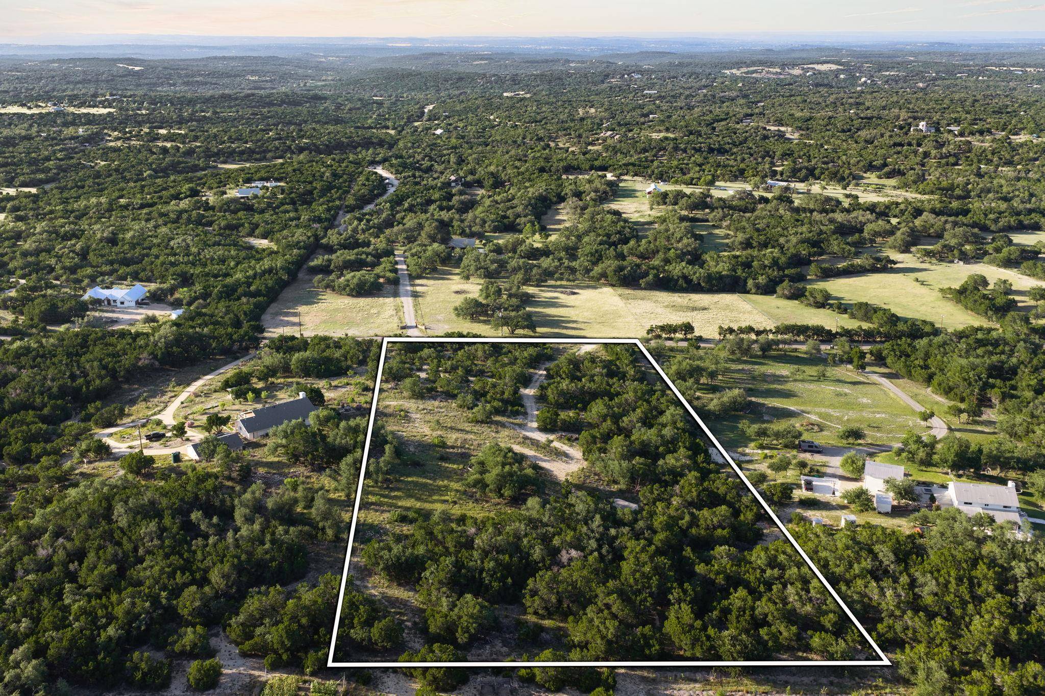 5601 W Fitzhugh RD, Dripping Springs, TX 78620