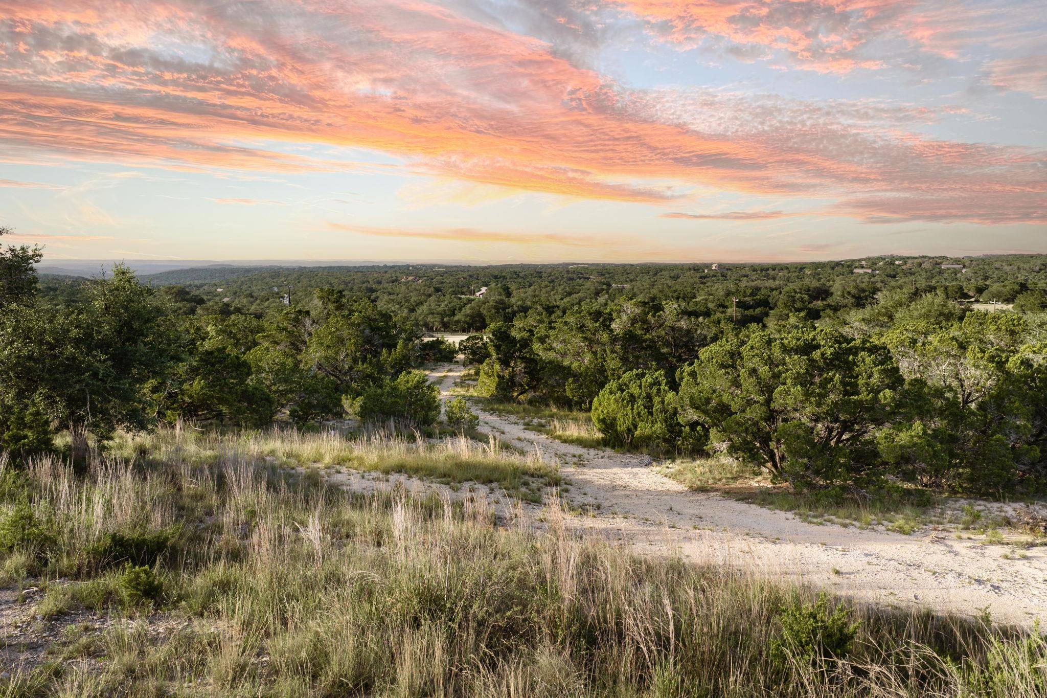 5601 W Fitzhugh RD, Dripping Springs, TX 78620