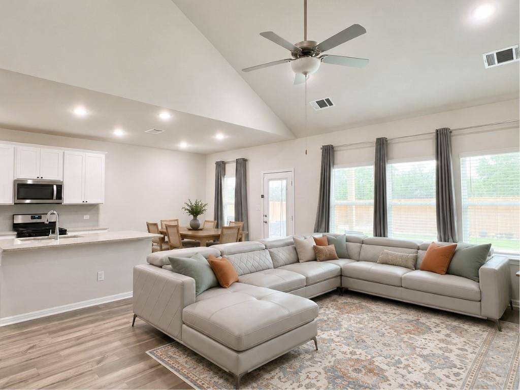 1600 Longhorn Ranch DR, Leander, TX 78641