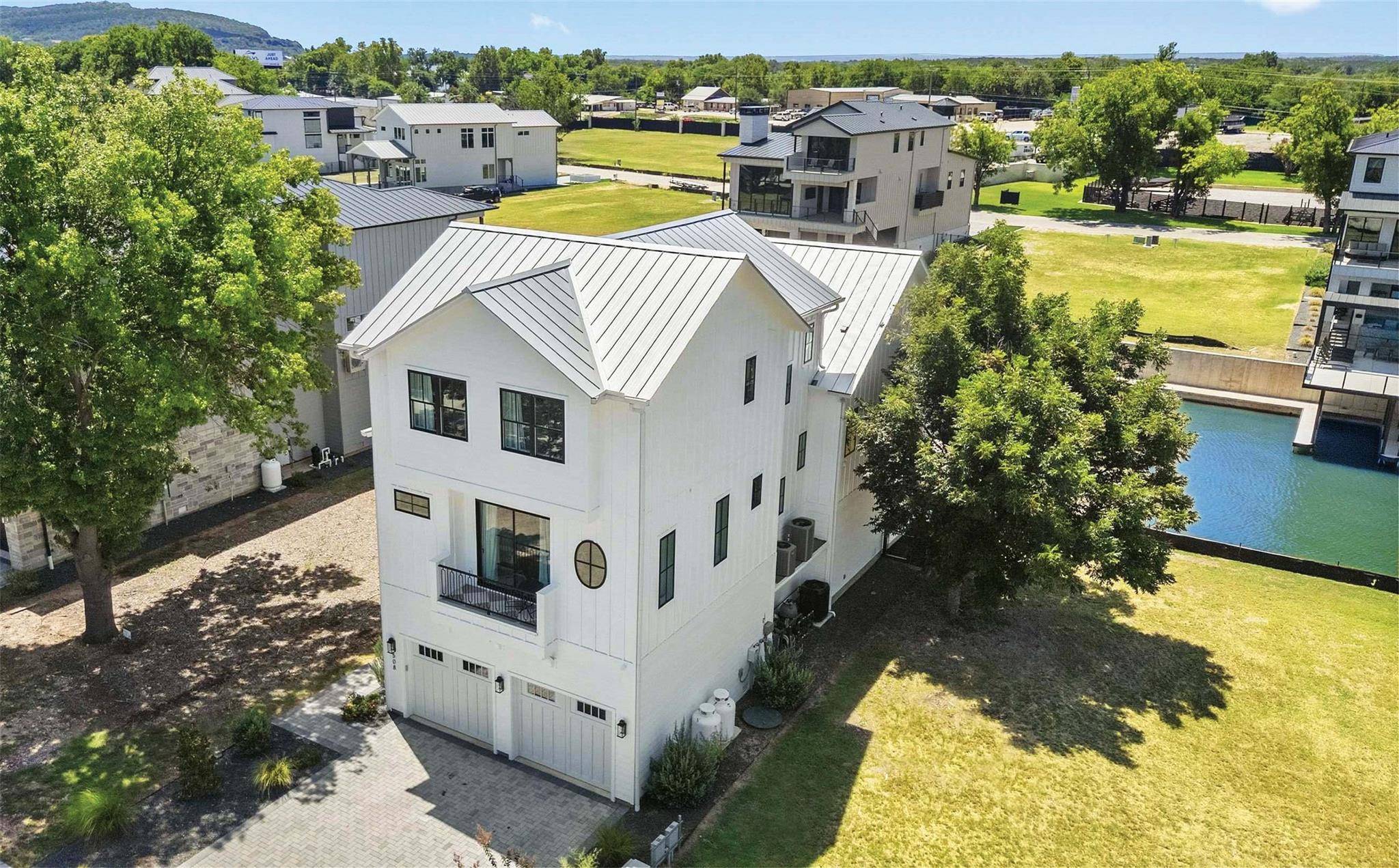 508 Lake Street ST, Kingsland, TX 78639