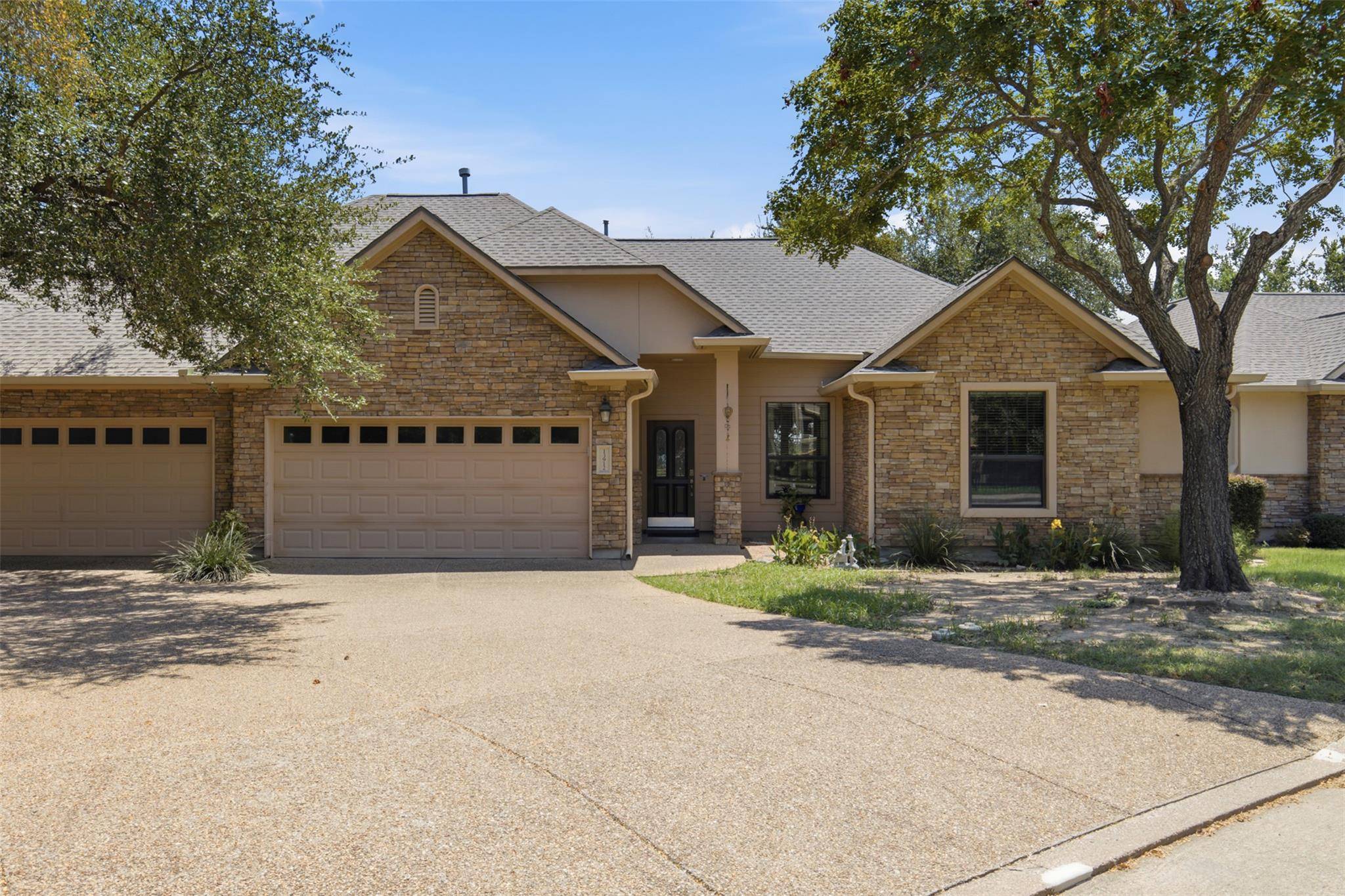 13912 Ashton Woods CIR #26, Austin, TX 78727