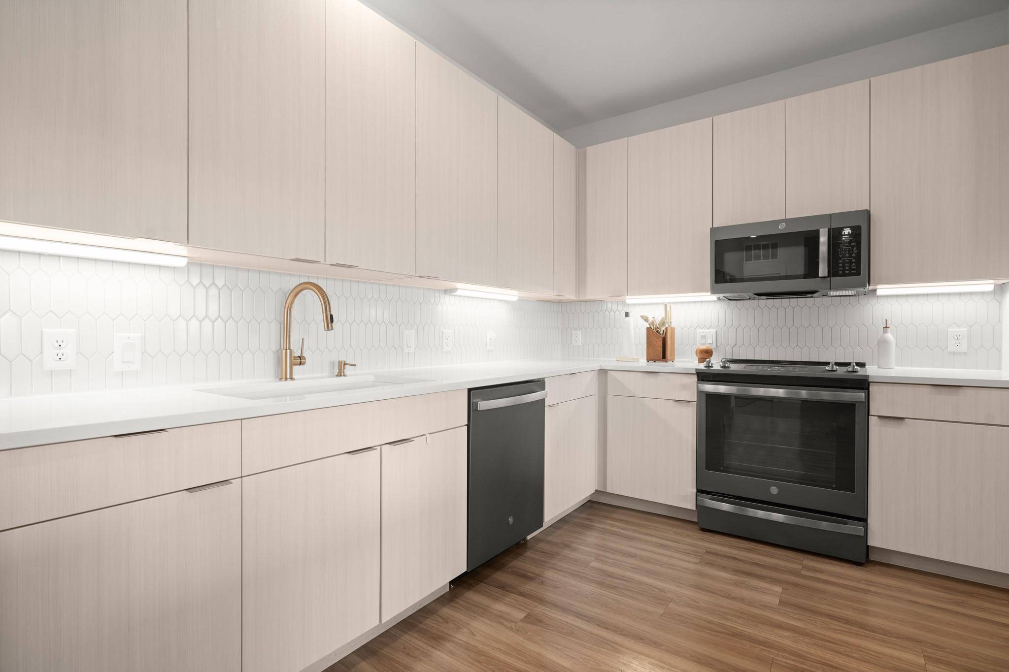 4802 S Congress Ave #524, Austin, TX 78745