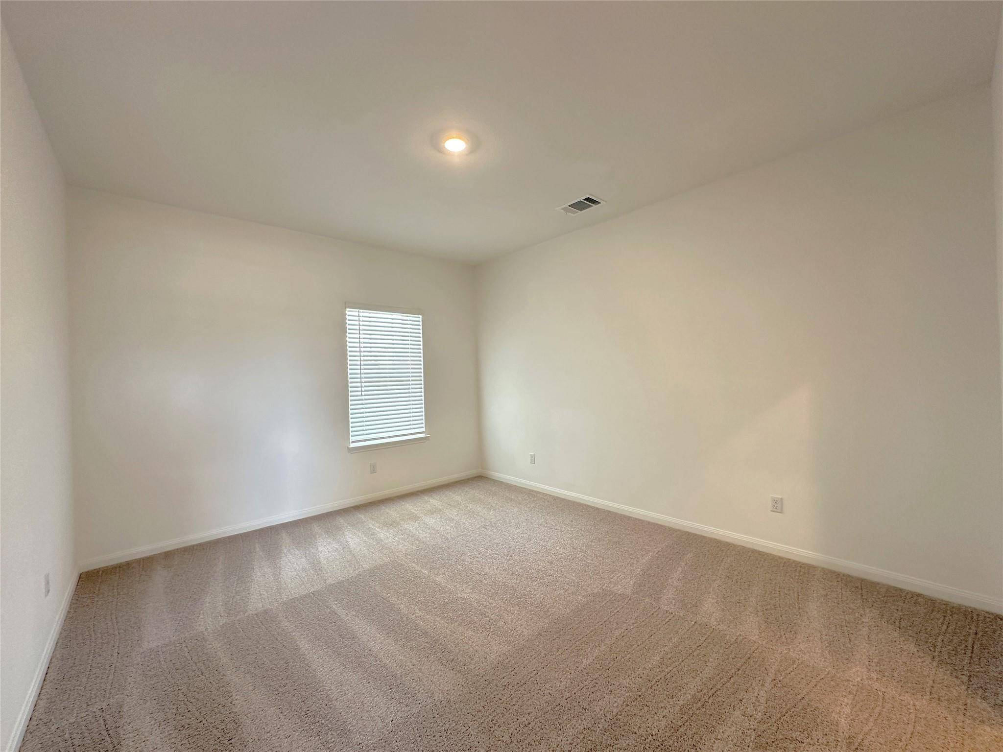 117 Paradise Canyon DR, Jarrell, TX 76537