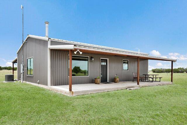 4021 E Fm 243, Bertram, TX 78605