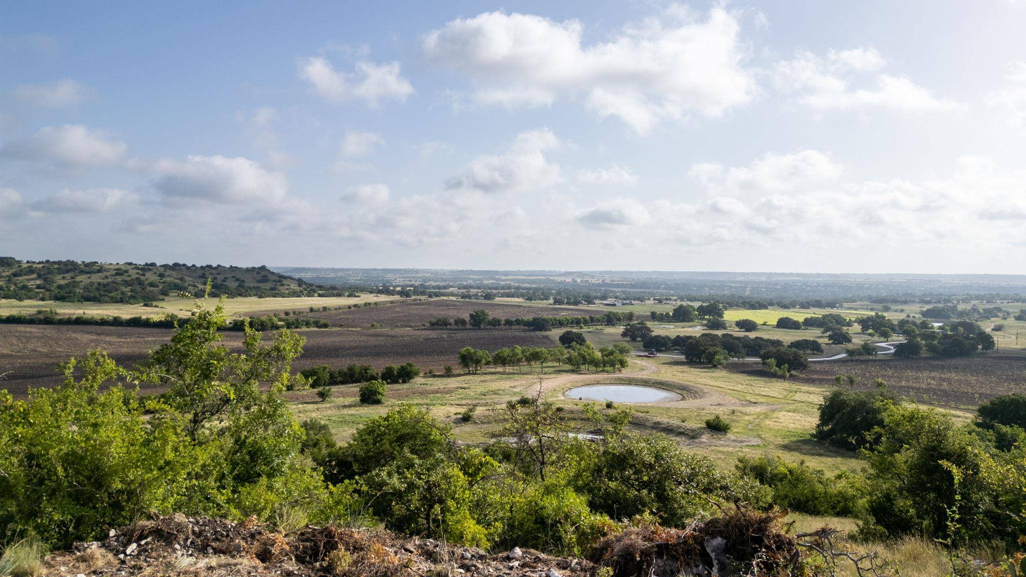 102 Fm-1047, Evant, TX 76880
