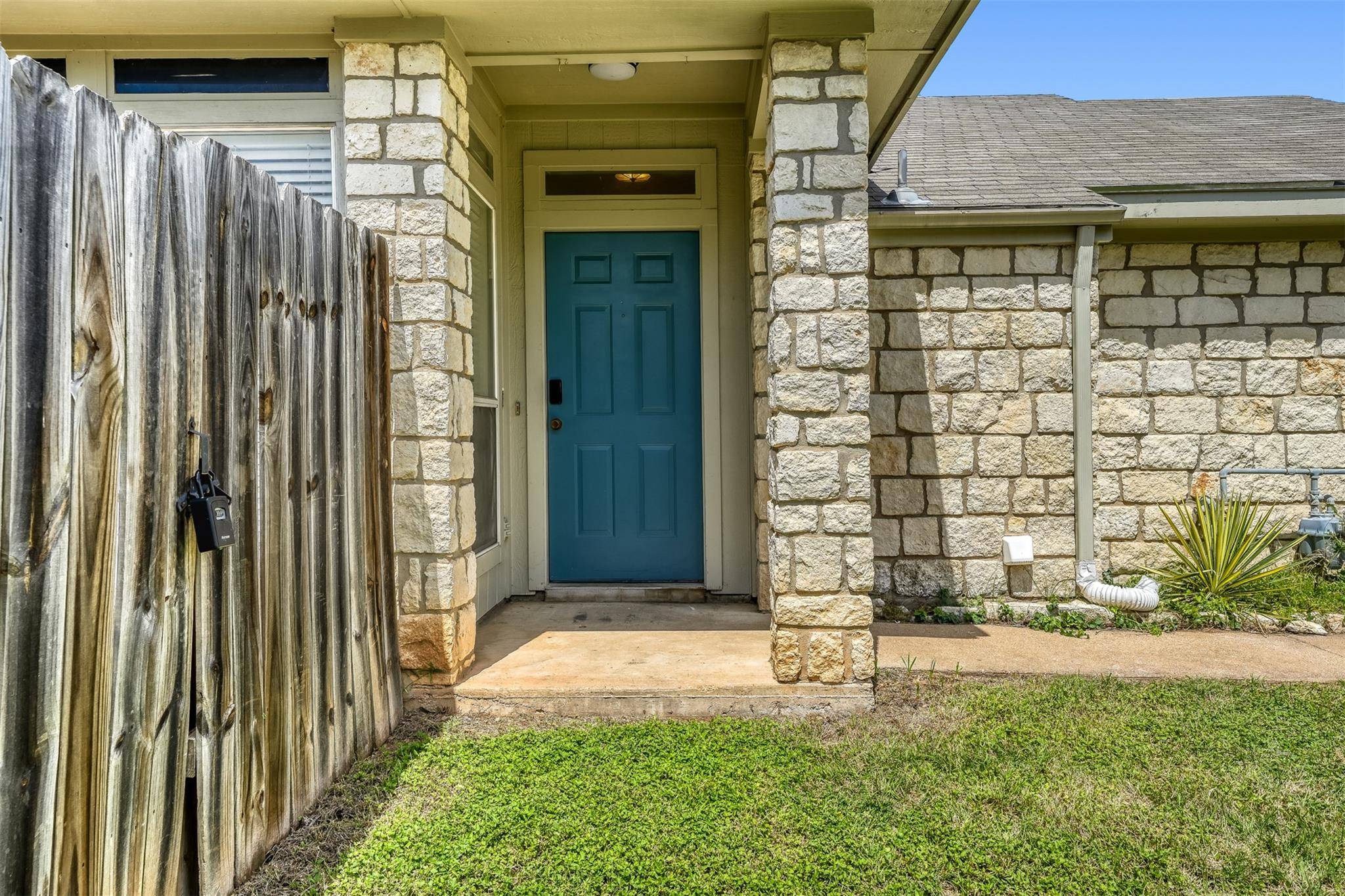 500 Gregory CT, Round Rock, TX 78664