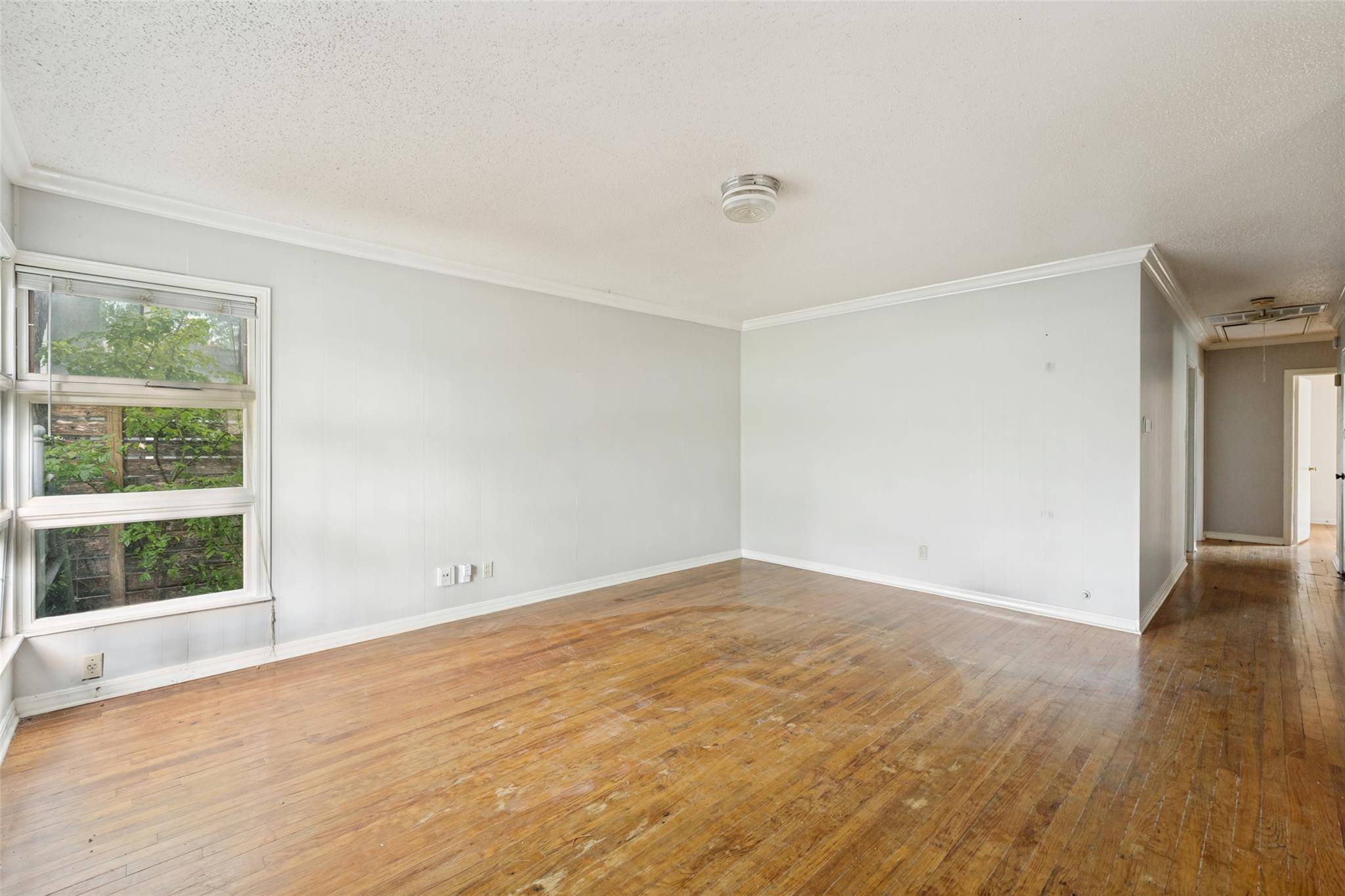 209 Woodward ST, Austin, TX 78704
