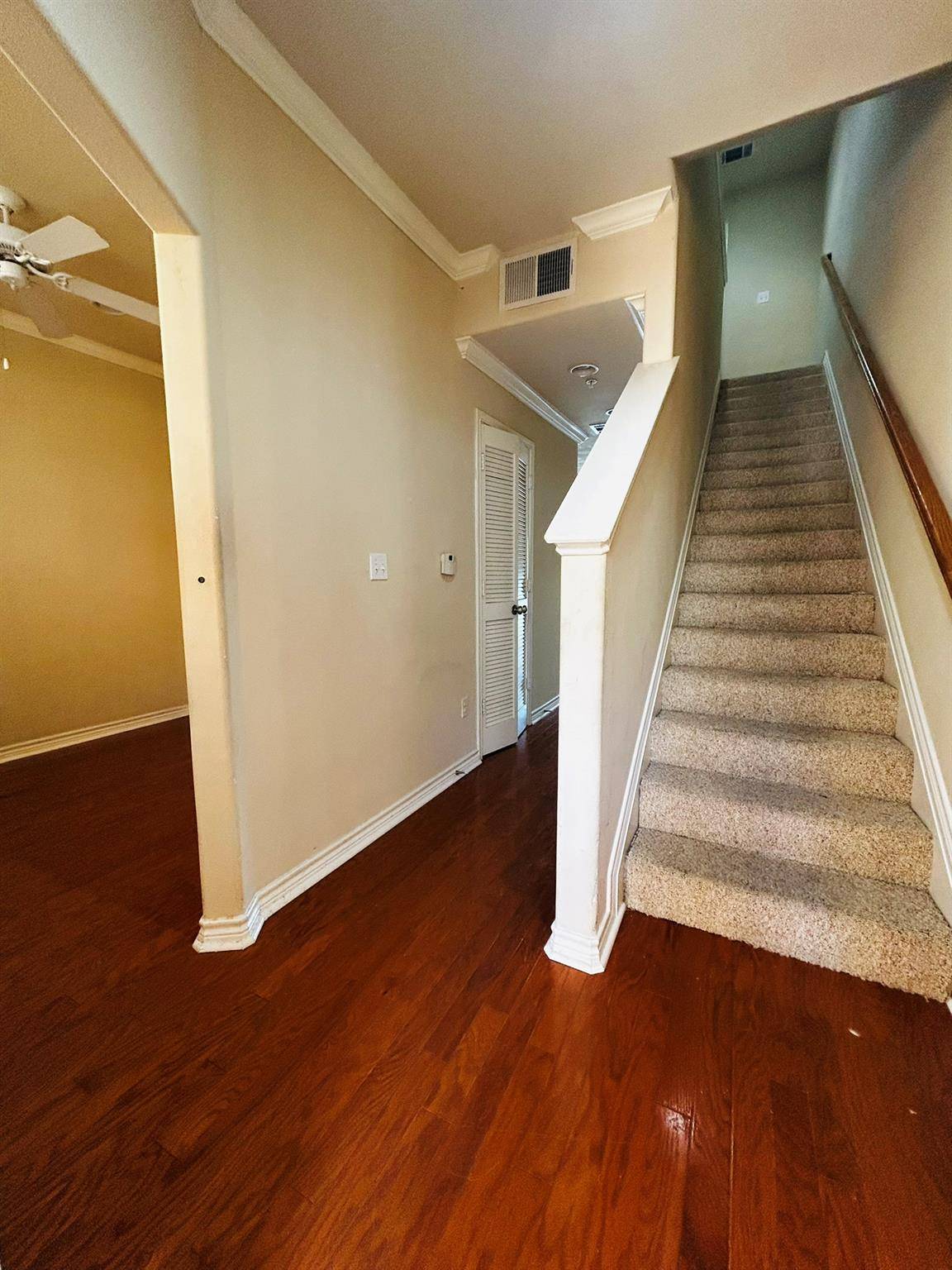 305 E 31 ST #4, Austin, TX 78705