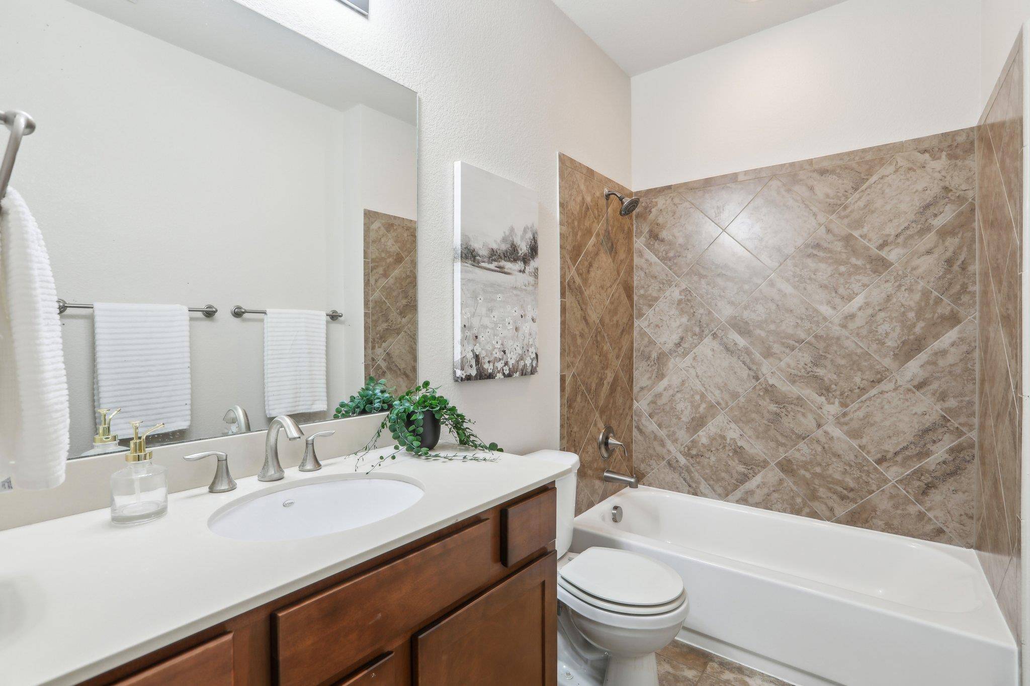 2228 Hilltop Climb DR, Leander, TX 78641