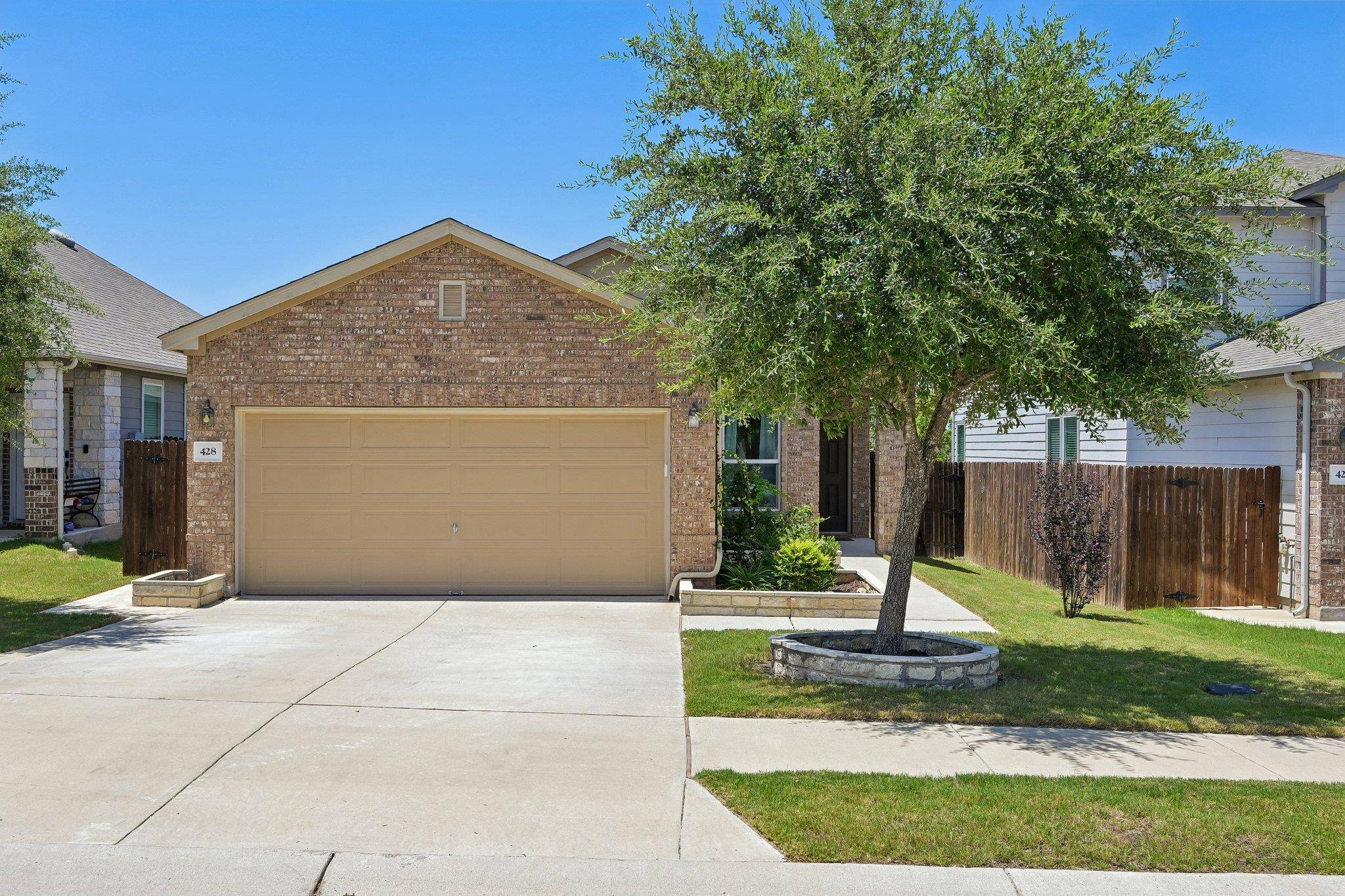 428 Los Cobos LN, Georgetown, TX 78626