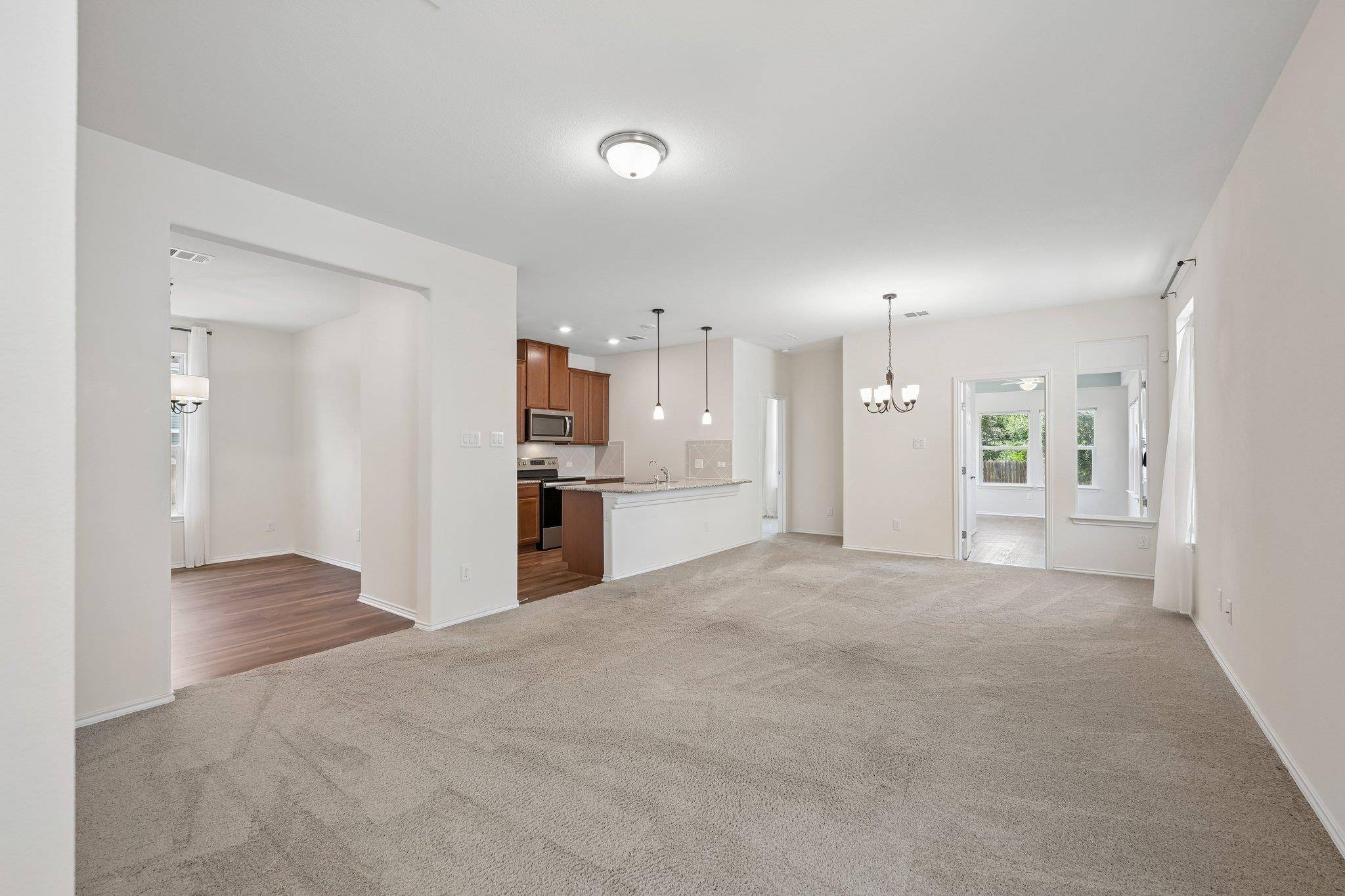 428 Los Cobos LN, Georgetown, TX 78626