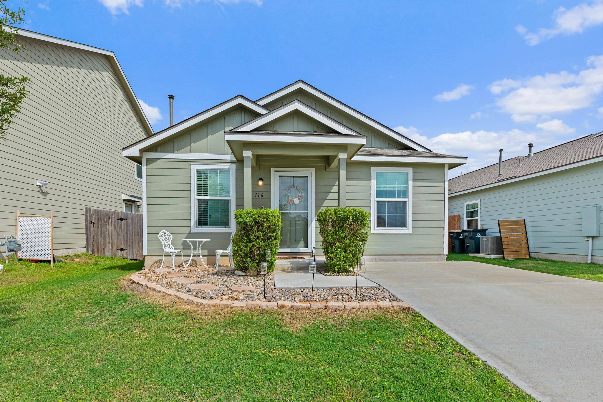 116 Soapstone PASS, Maxwell, TX 78656