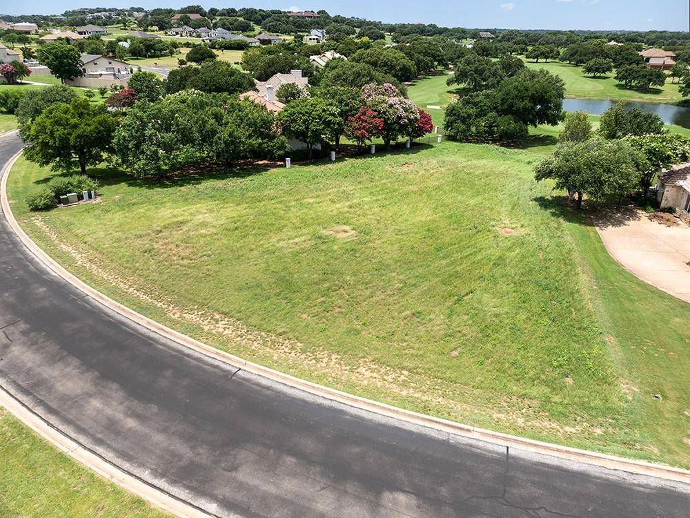 2200 Lauren DR, Spicewood, TX 78669