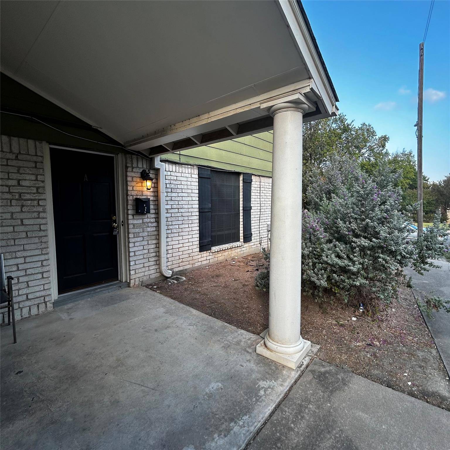 7204 Creekside DR #B, Austin, TX 78752