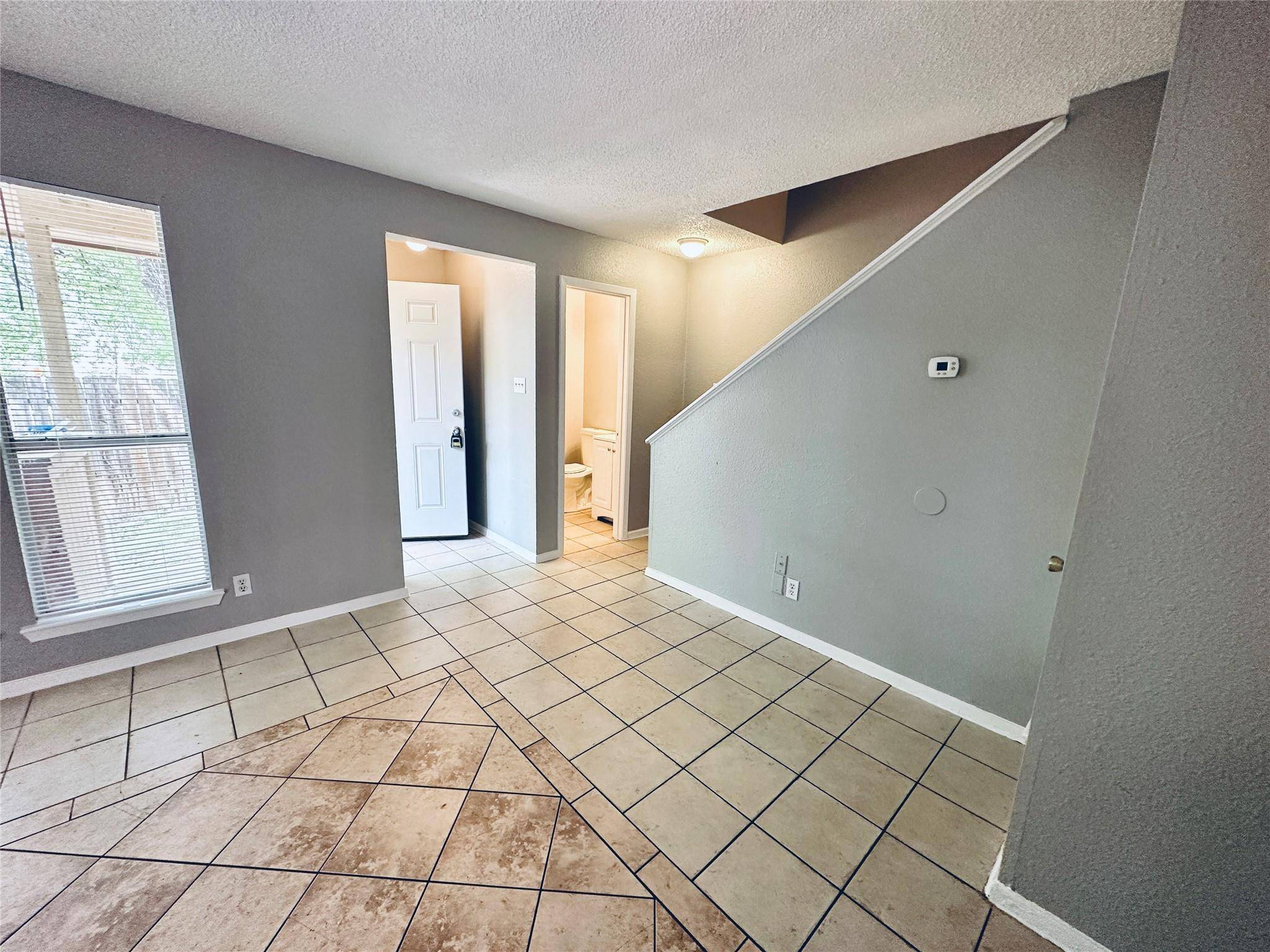 1318 Southport DR #B, Austin, TX 78704