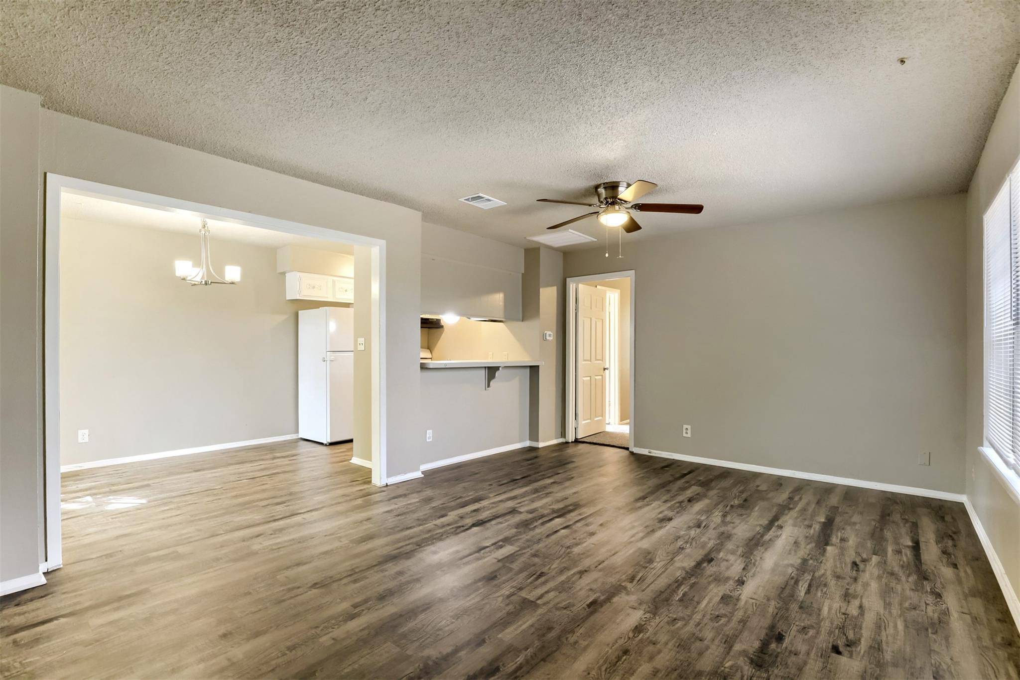 1302 Radcliff DR #B, Austin, TX 78752