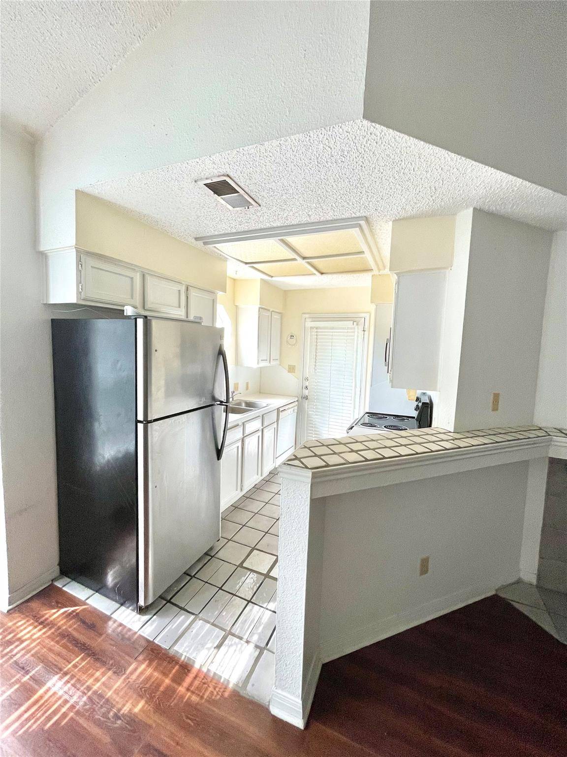 3111 Tom Green ST #302, Austin, TX 78705