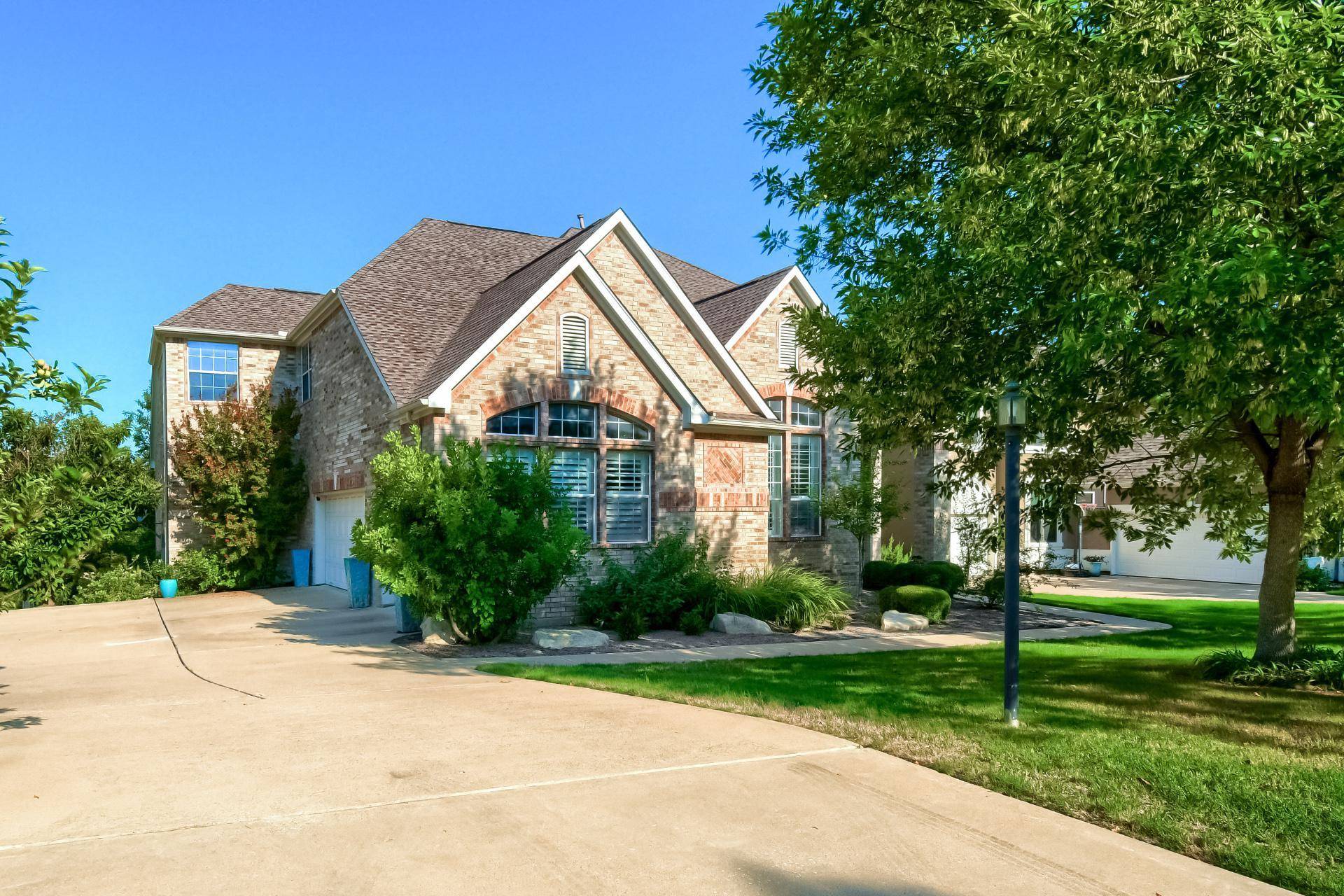 130 Lakota PASS, Austin, TX 78738