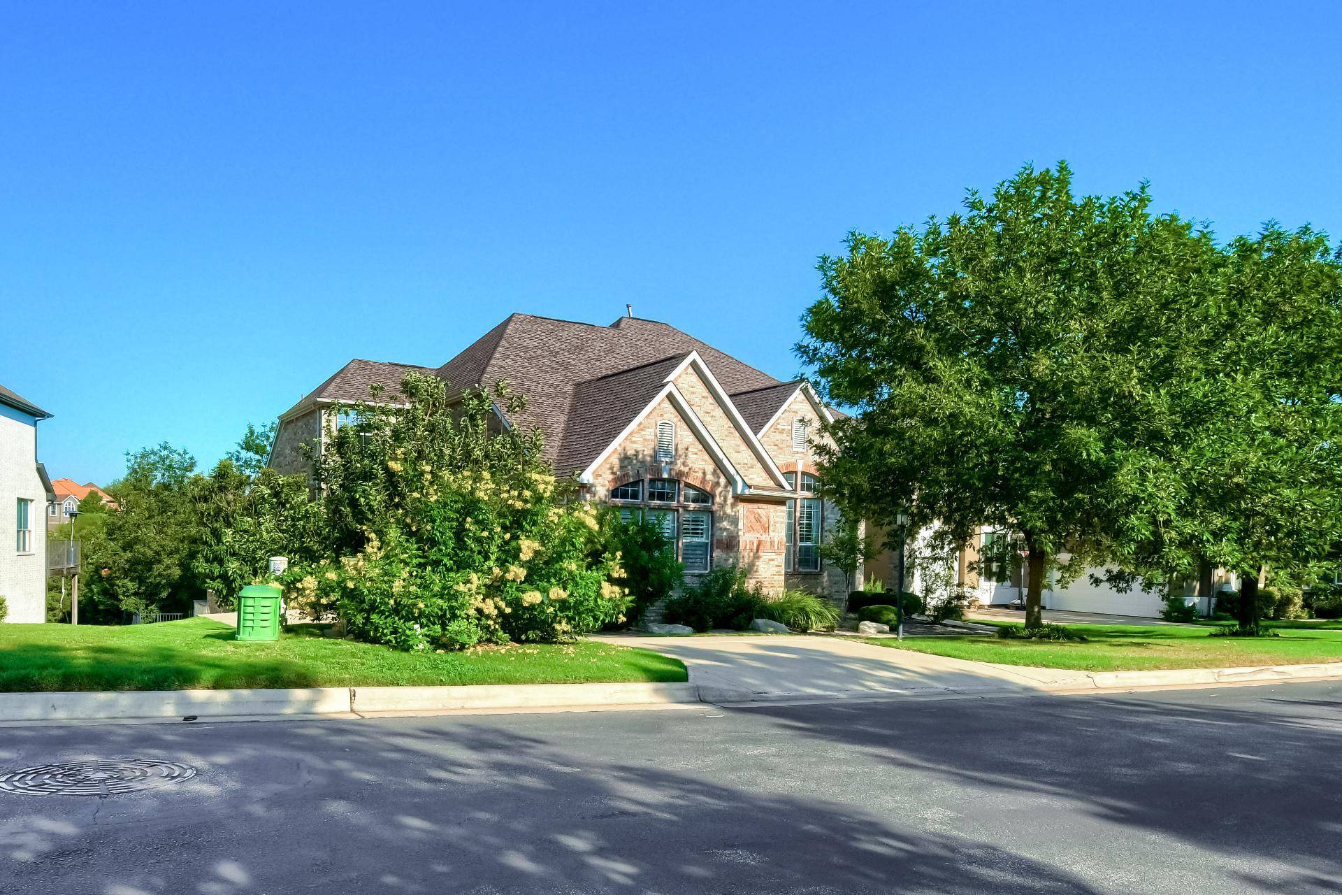 130 Lakota PASS, Austin, TX 78738