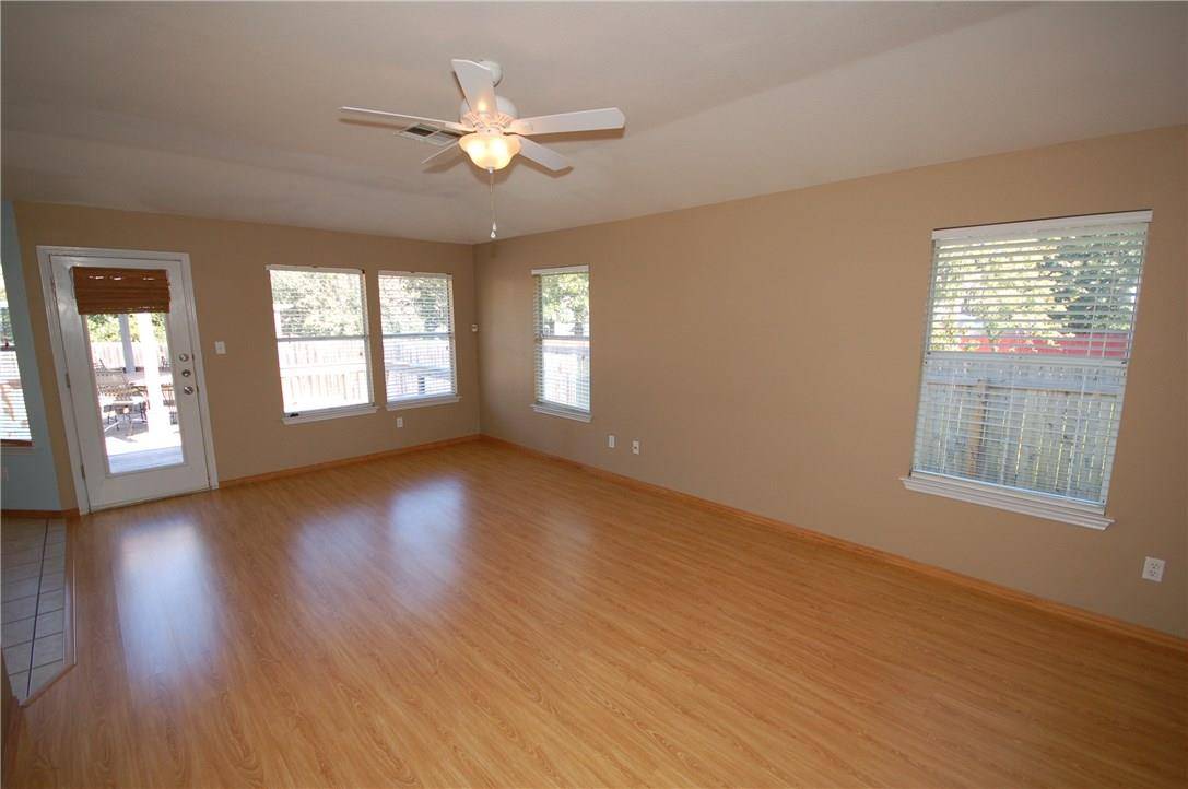 1202 Pathfinder WAY, Round Rock, TX 78665