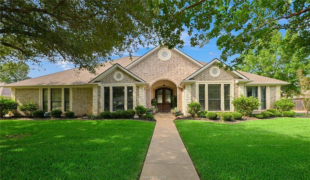 1108 Honeysuckle LN, Caldwell, TX 77836