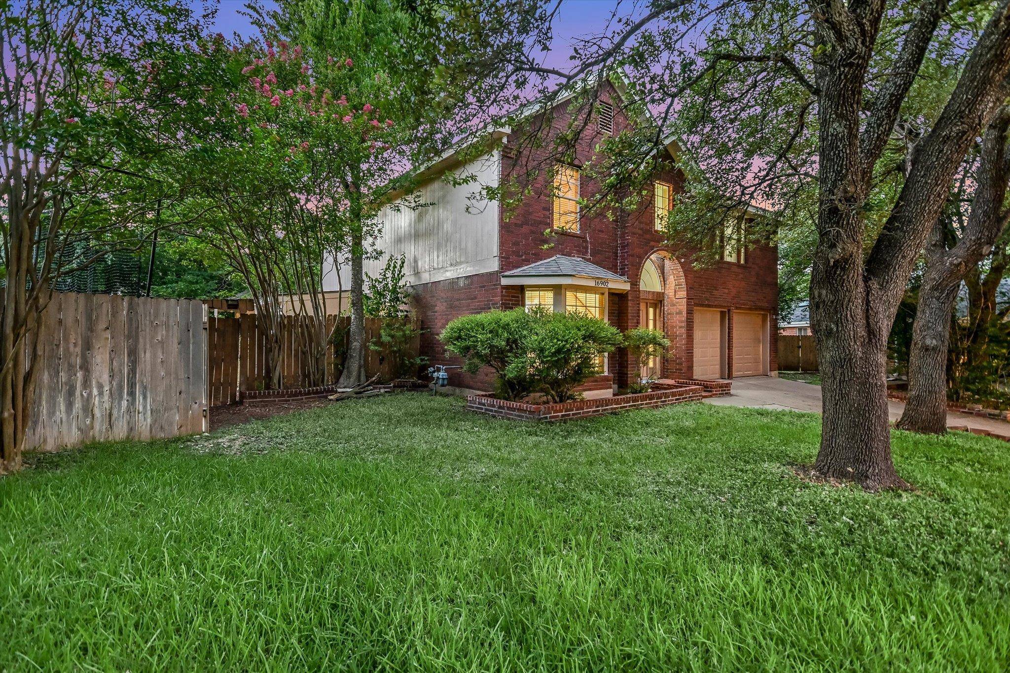 16902 Tomcat DR, Round Rock, TX 78681