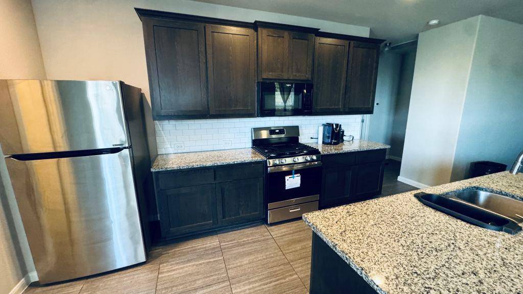 7932 Castelardo PL, Round Rock, TX 78665
