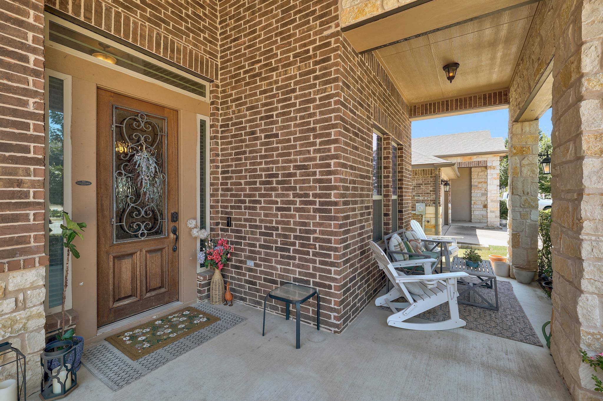 2412 Leonards PASS, Leander, TX 78641